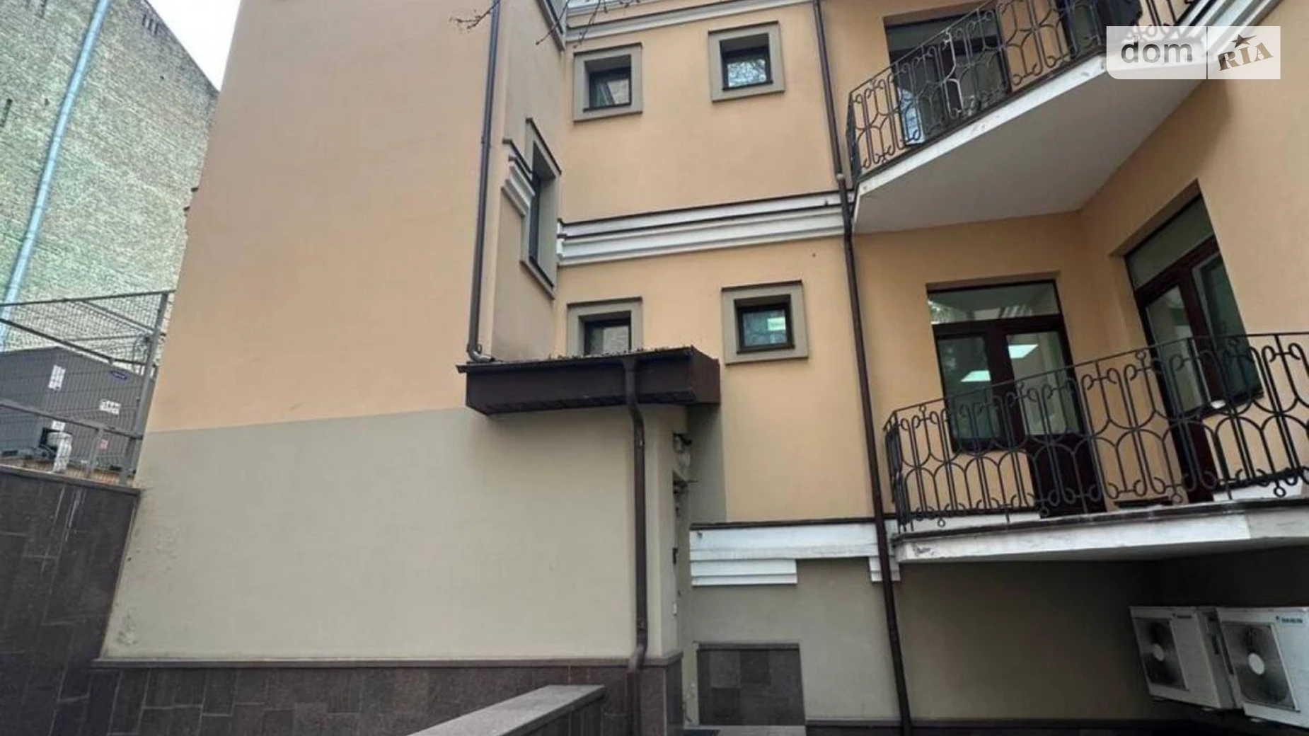 Сдается в аренду офис 1647.7 кв. м в бизнес-центре, цена: 24000 $ - фото 5