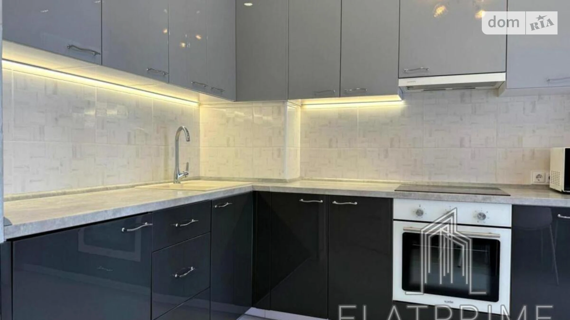 Продается 2-комнатная квартира 60 кв. м в Киеве, ул. Михаила Максимовича, 26Б - фото 3