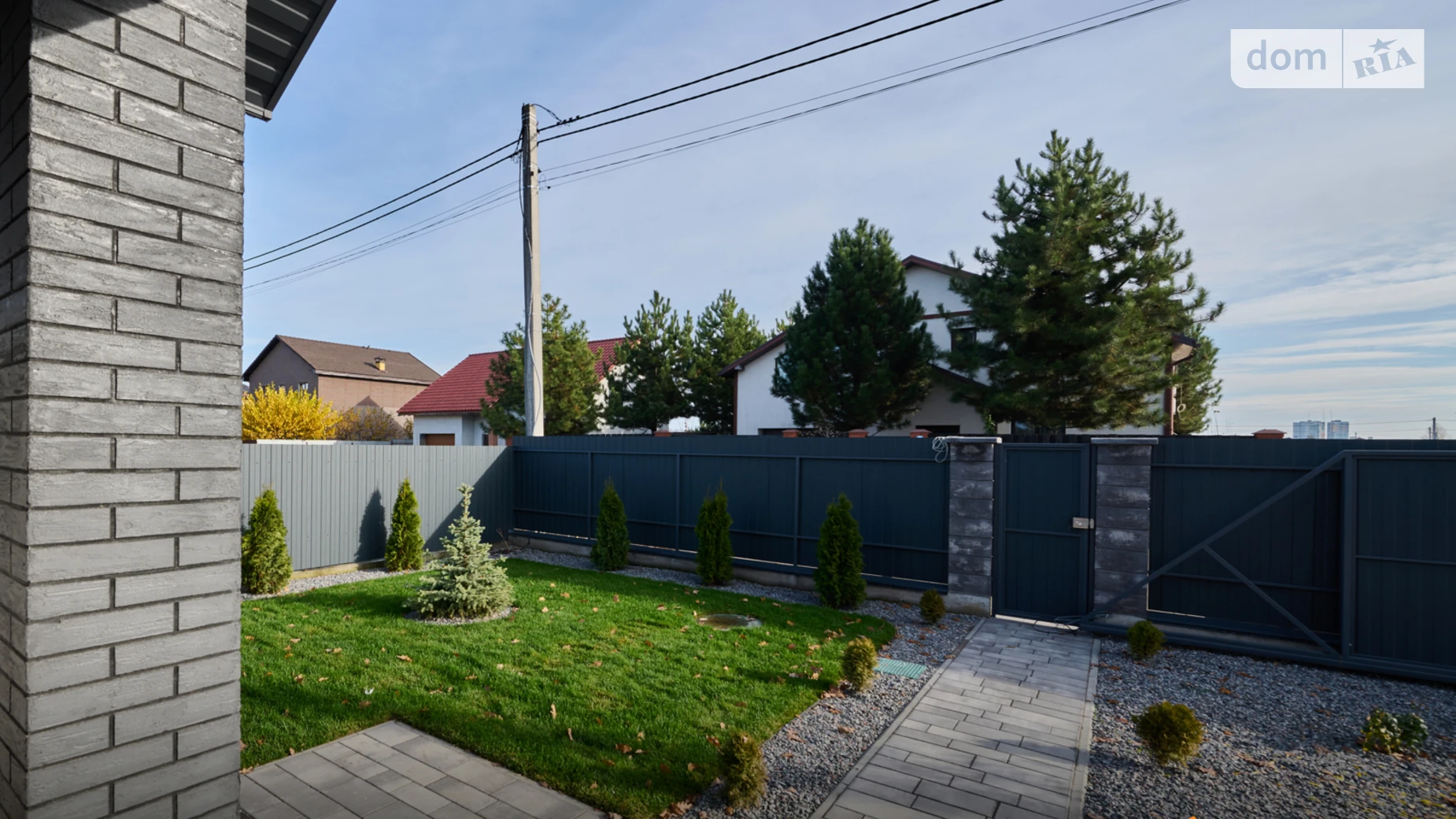 Продается одноэтажный дом 140 кв. м с садом, цена: 180000 $ - фото 2