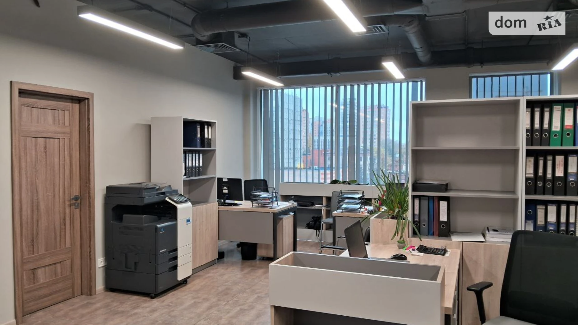 Сдается в аренду офис 668 кв. м в бизнес-центре, цена: 8684 $ - фото 3