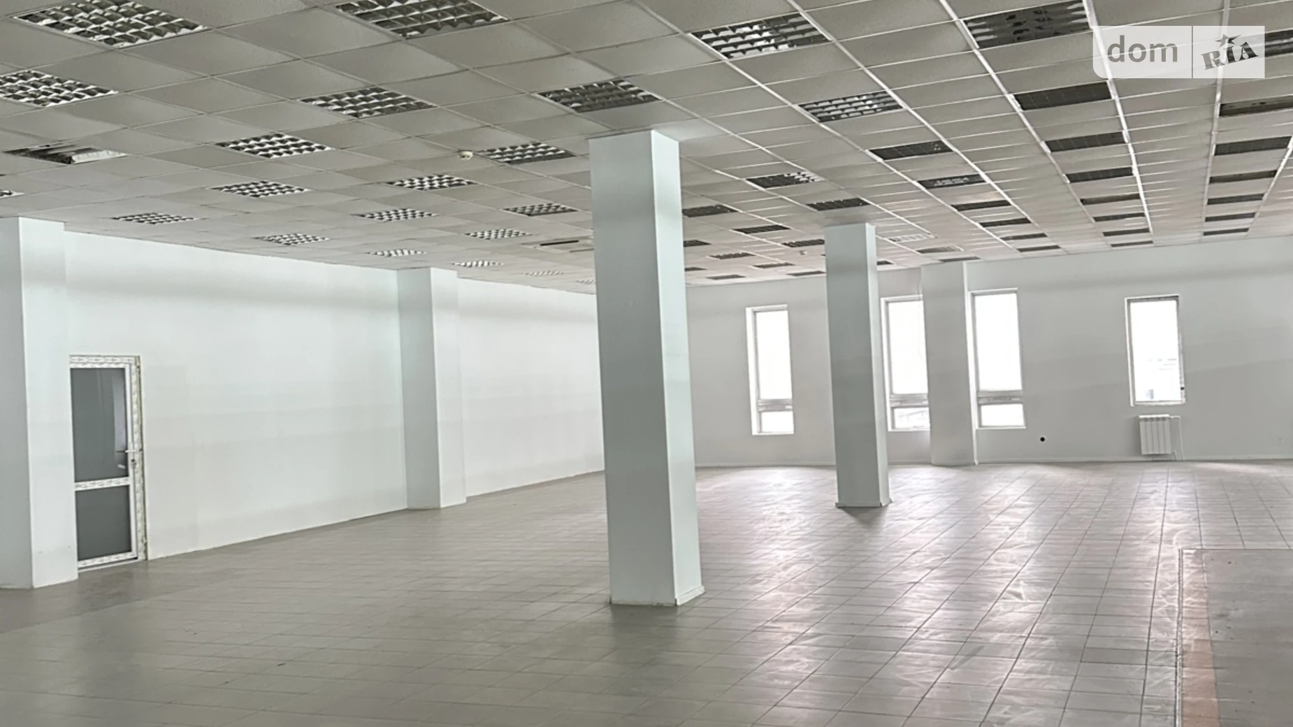 Сдается в аренду помещения свободного назначения 1200 кв. м в 2-этажном здании, цена: 360000 грн - фото 3