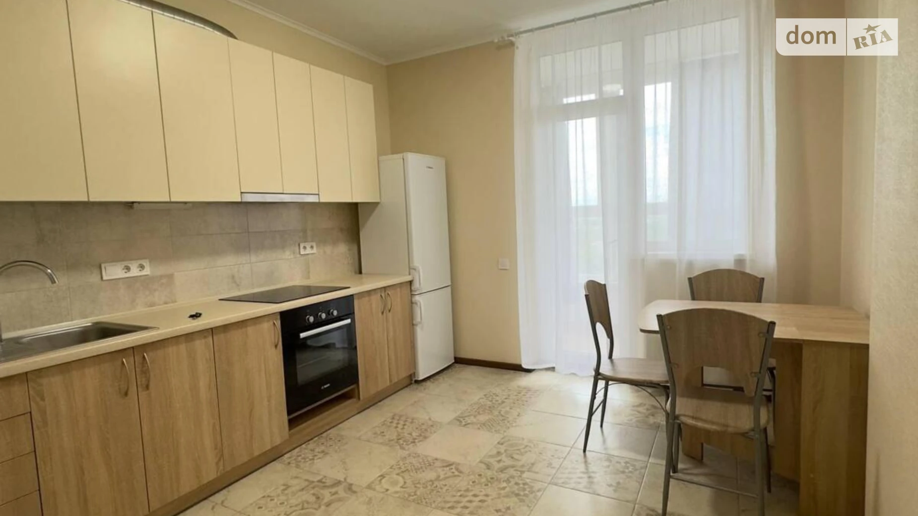 Сдается в аренду 1-комнатная квартира 41 кв. м в Киеве, ул. Академика Заболотного, 15Б - фото 2