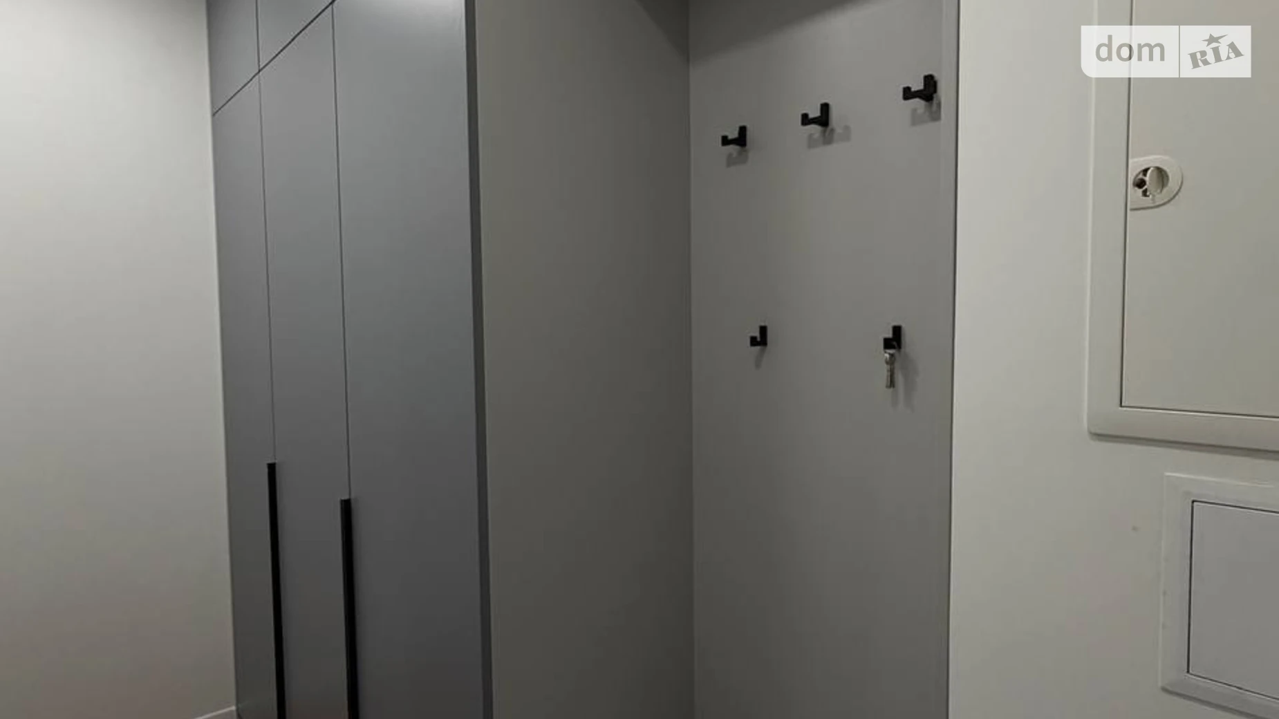 Сдается в аренду 1-комнатная квартира 40 кв. м в Киеве, ул. Салютная, 2 корпус 18 - фото 2