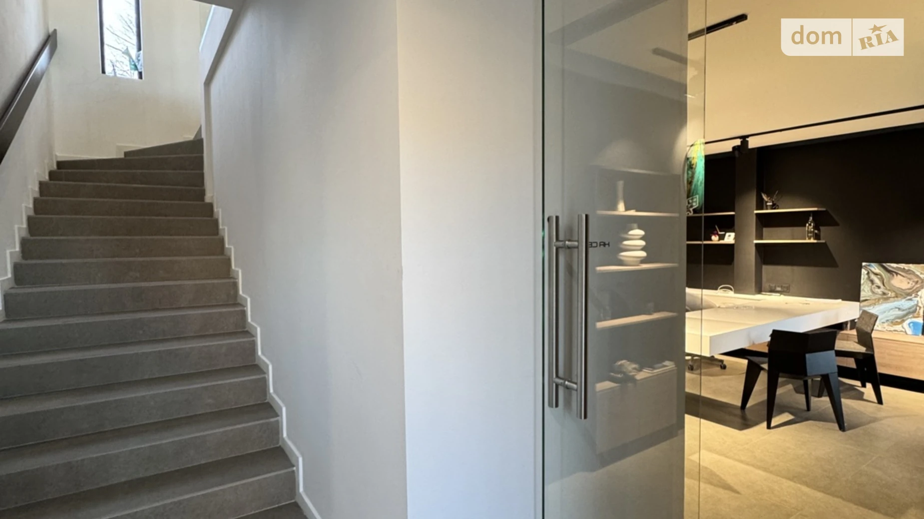 Сдается в аренду офис 100 кв. м в бизнес-центре, цена: 1500 $ - фото 5