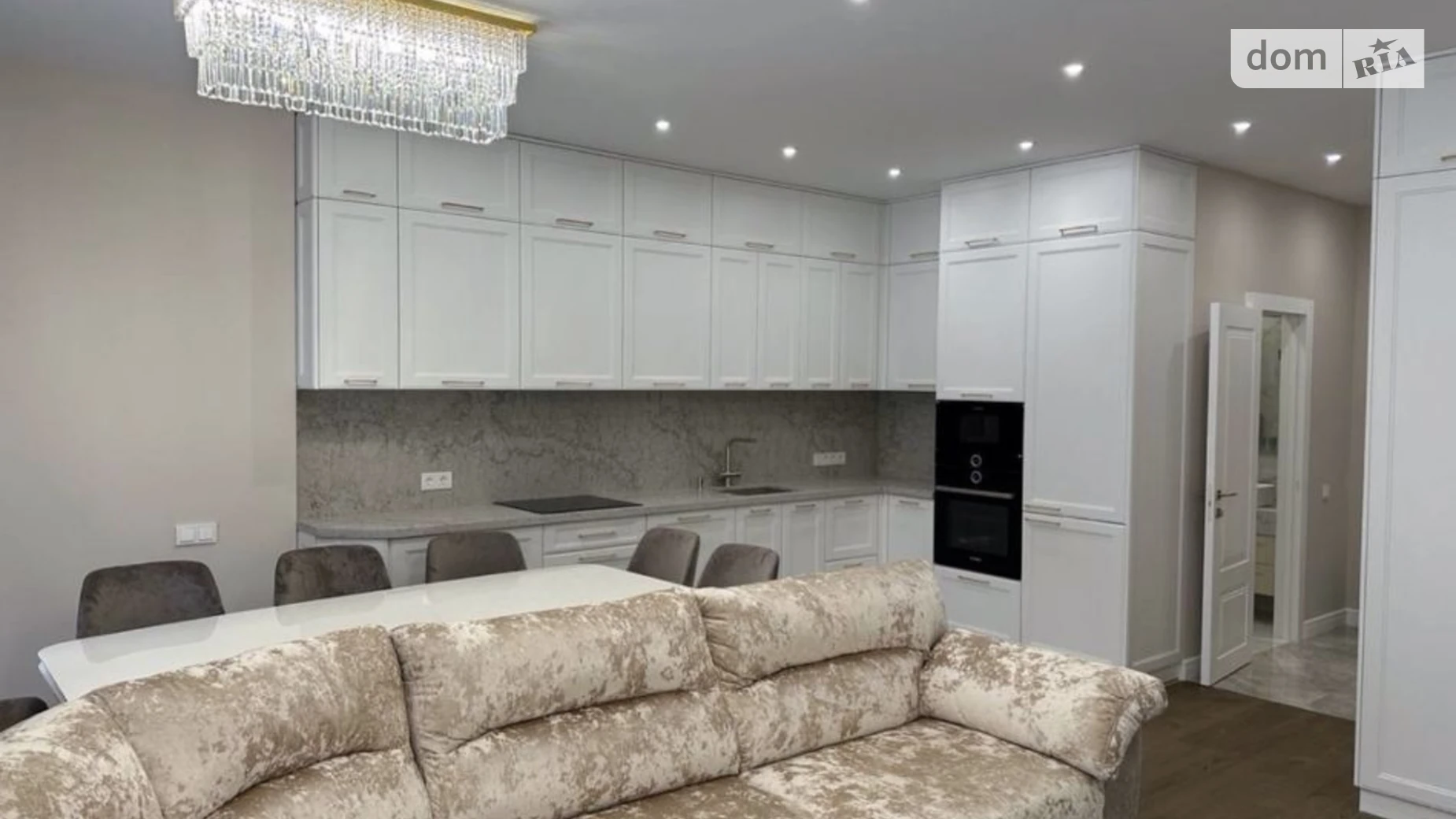 Сдается в аренду 2-комнатная квартира 86 кв. м в Одессе, ул. Генуэзская, 1Г - фото 2