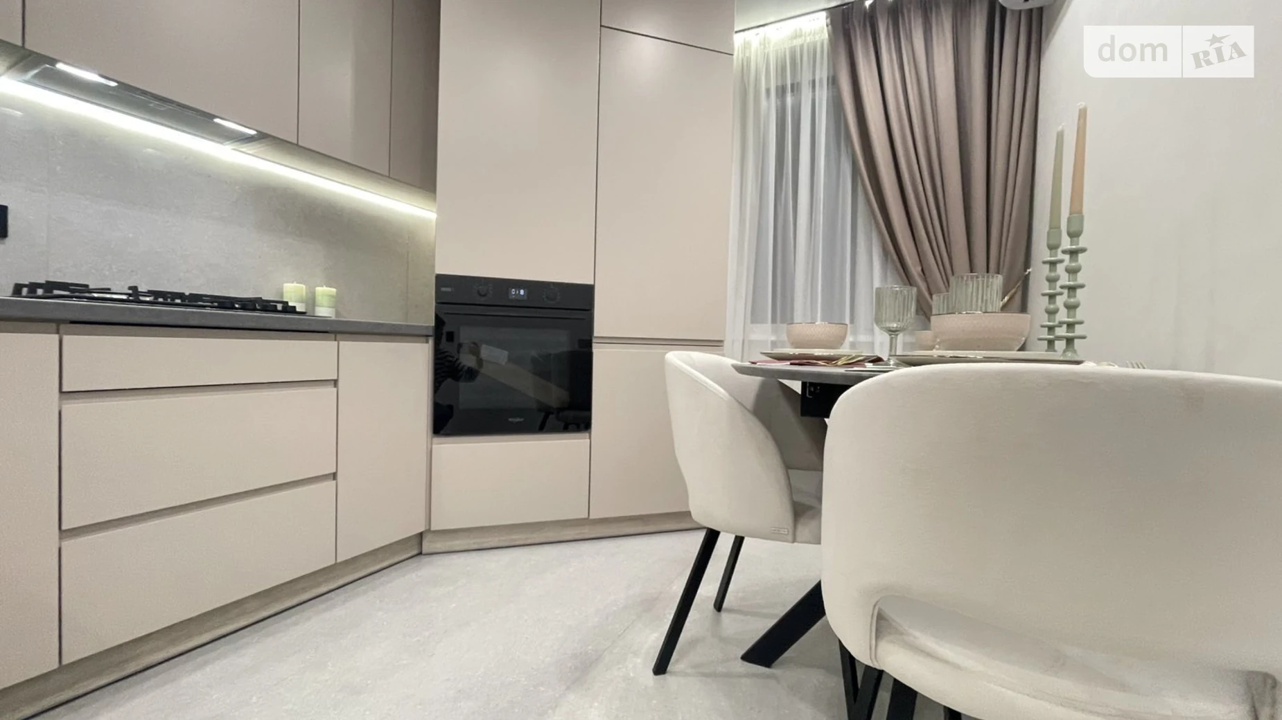 Продается 2-комнатная квартира 52 кв. м в Софиевской Борщаговке, ул. Радостная, 4 - фото 2