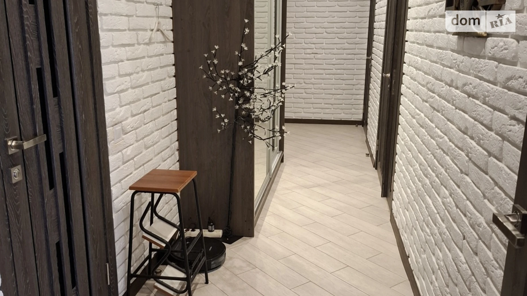 Продается 2-комнатная квартира 67.1 кв. м в Липинах, ул. Возрождения, 50Б - фото 3