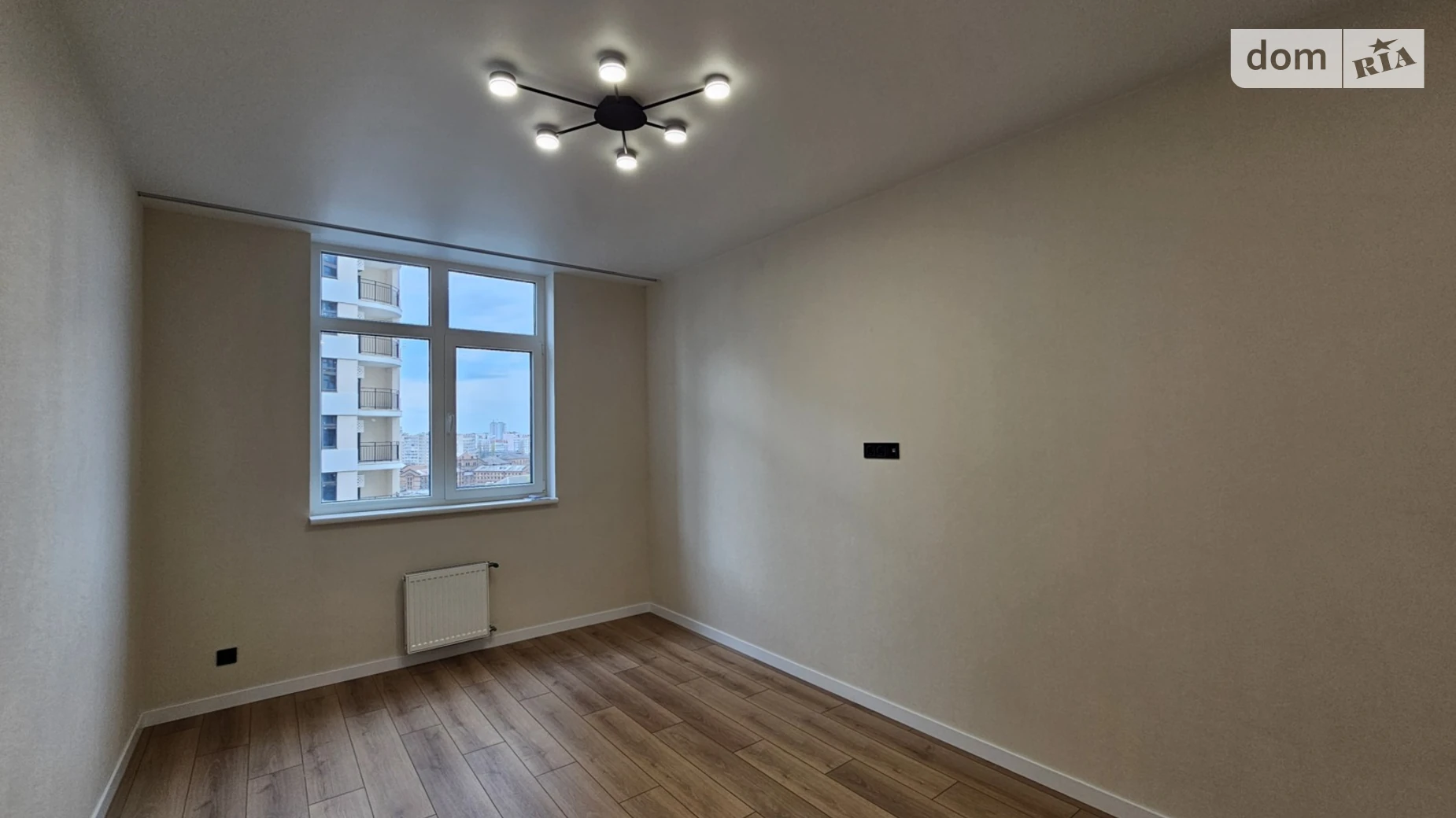 Продается 2-комнатная квартира 70 кв. м в Одессе, ул. Краснова - фото 2