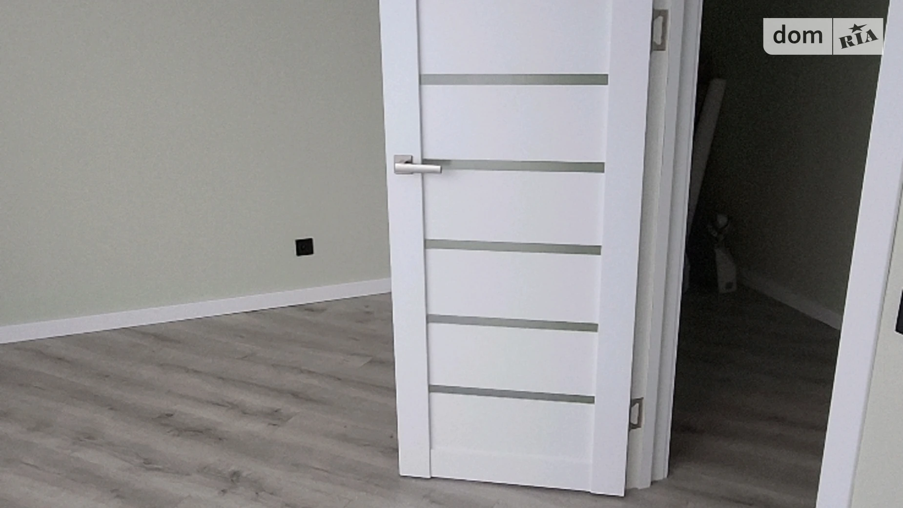 Продается 1-комнатная квартира 40 кв. м в Ирпене, ул. Ольги Кобылянской(Достоевского), 1В/10 - фото 2