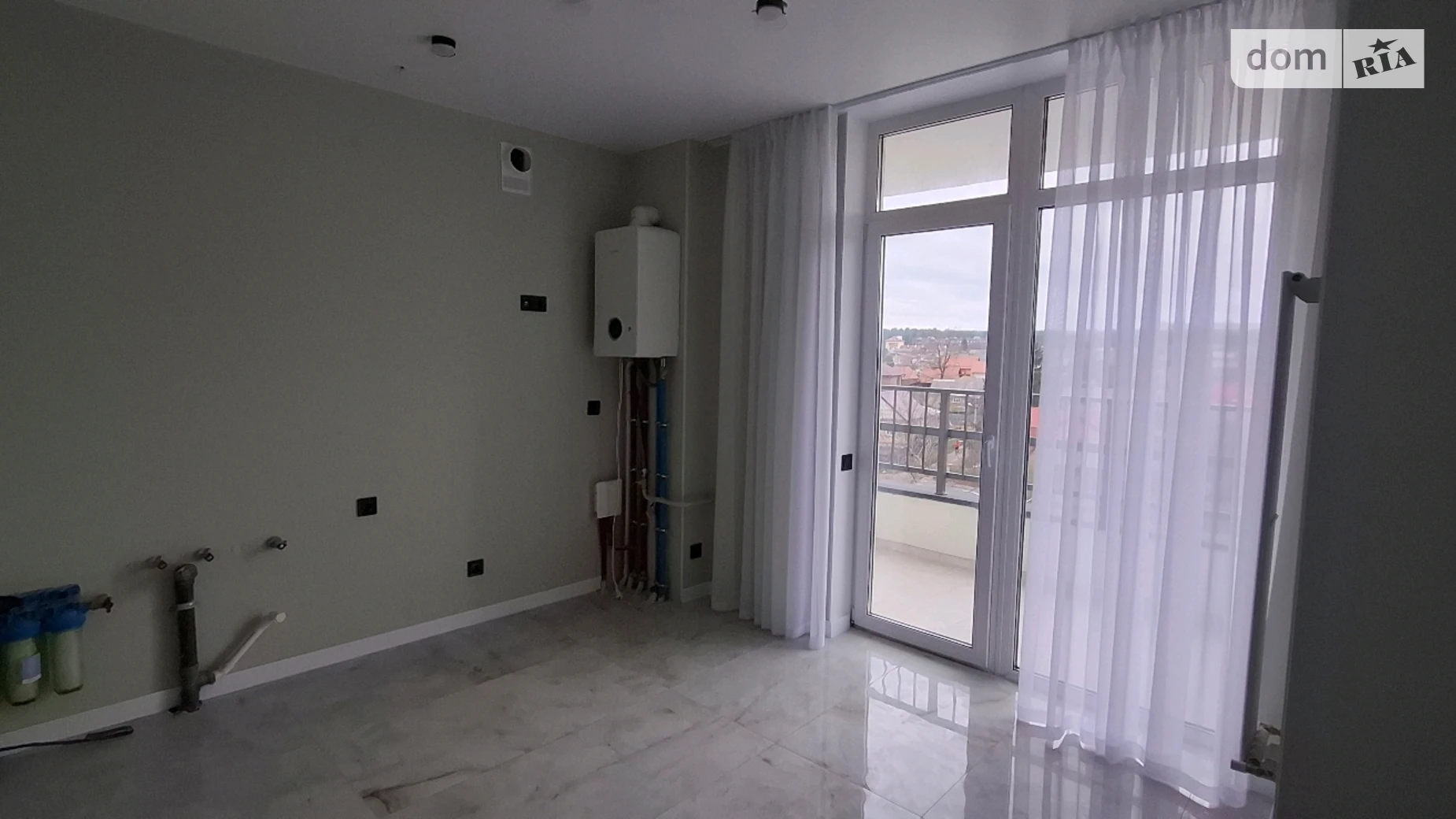 Продается 1-комнатная квартира 40 кв. м в Ирпене, ул. Ольги Кобылянской(Достоевского), 1В/10 - фото 4