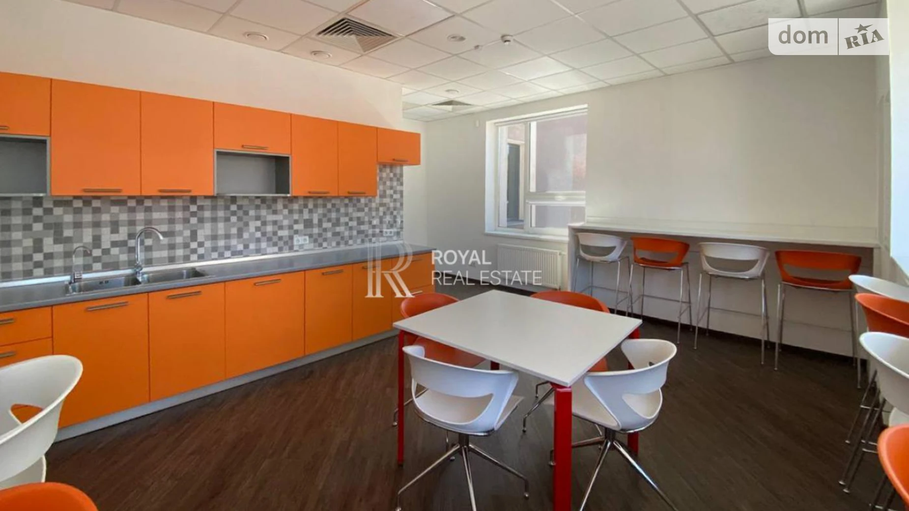 Сдается в аренду офис 775 кв. м в бизнес-центре, цена: 16254 $ - фото 3