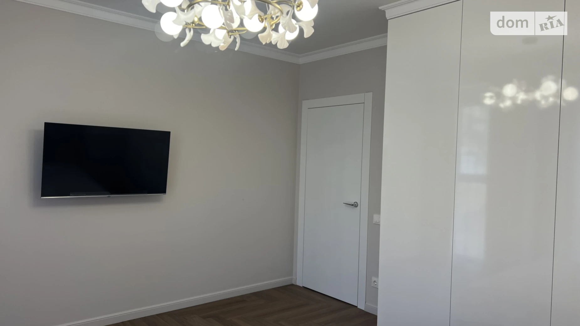 2-комнатная квартира 66.8 кв. м в Тернополе, ул. Острожского Князя, 36 - фото 3