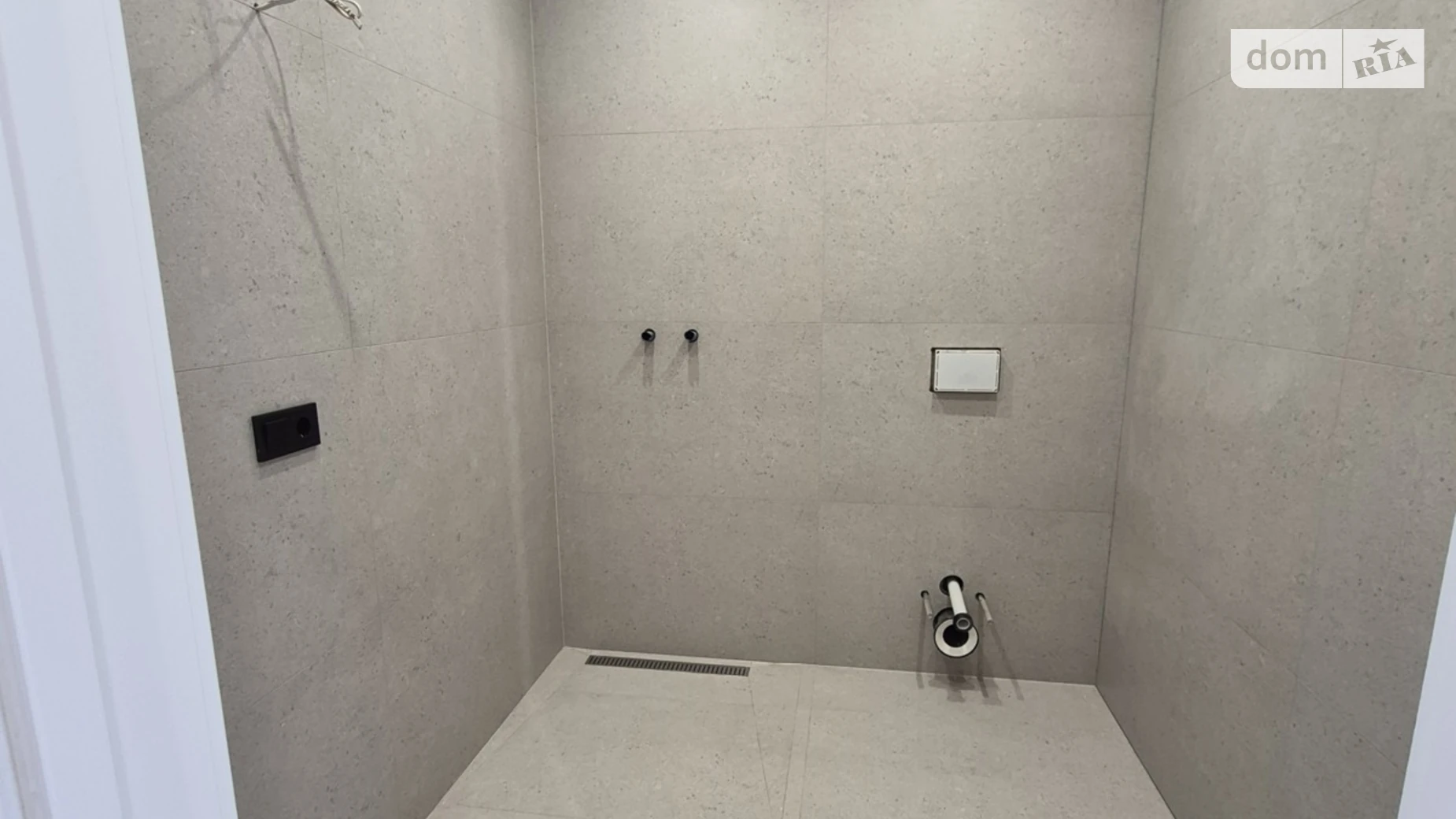 мас. Чаривный, 11 Ленокомбинат Ровно - фото 4