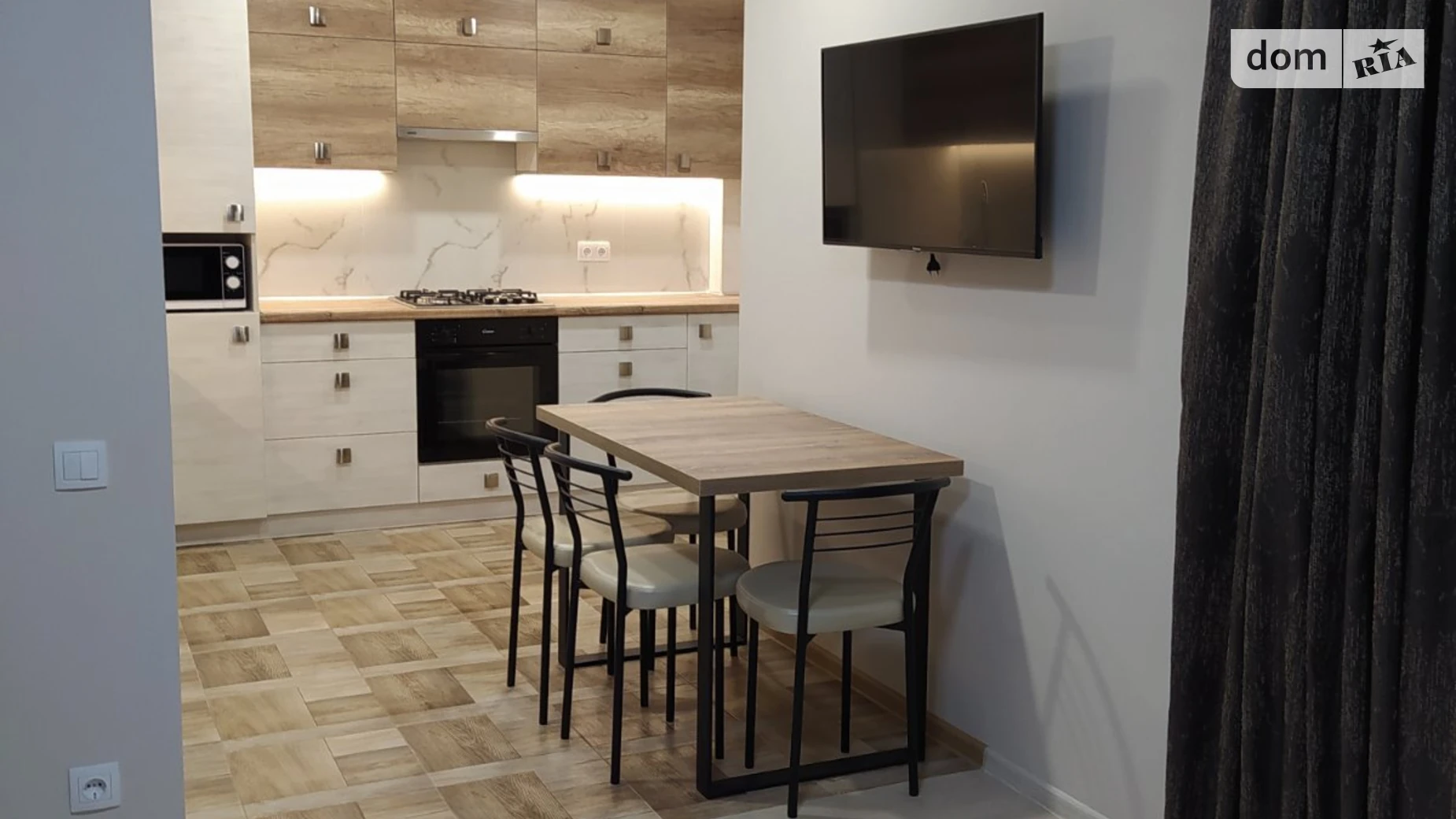 1-комнатная квартира 42 кв. м в Тернополе, пл. Героев Евромайдану, 9 - фото 3