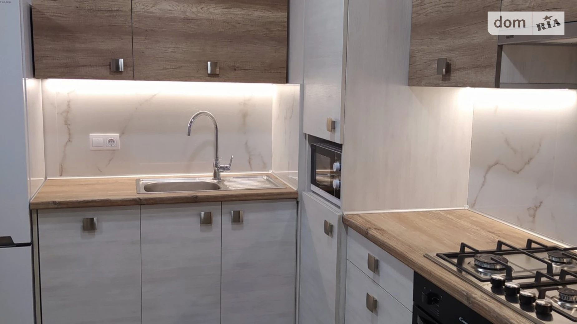 1-комнатная квартира 42 кв. м в Тернополе, пл. Героев Евромайдану, 9 - фото 4