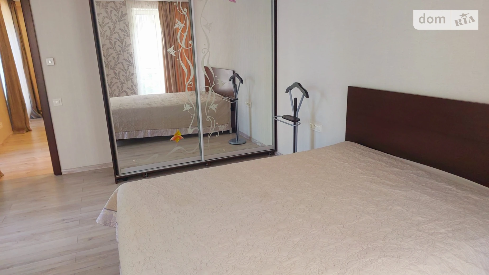 Сдается в аренду 1-комнатная квартира 105.9 кв. м в Днепре, ул. Левка Лукьяненко, 16 - фото 4