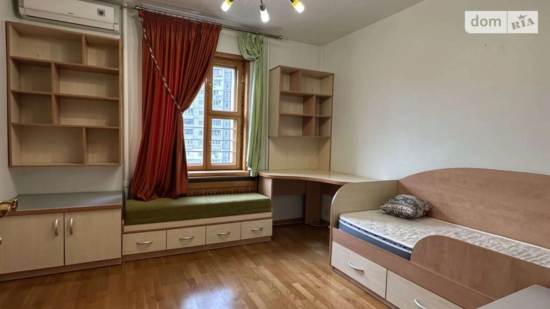 Продается 4-комнатная квартира 93.1 кв. м в Киеве, ул. Срибнокильская, 1/2 - фото 4