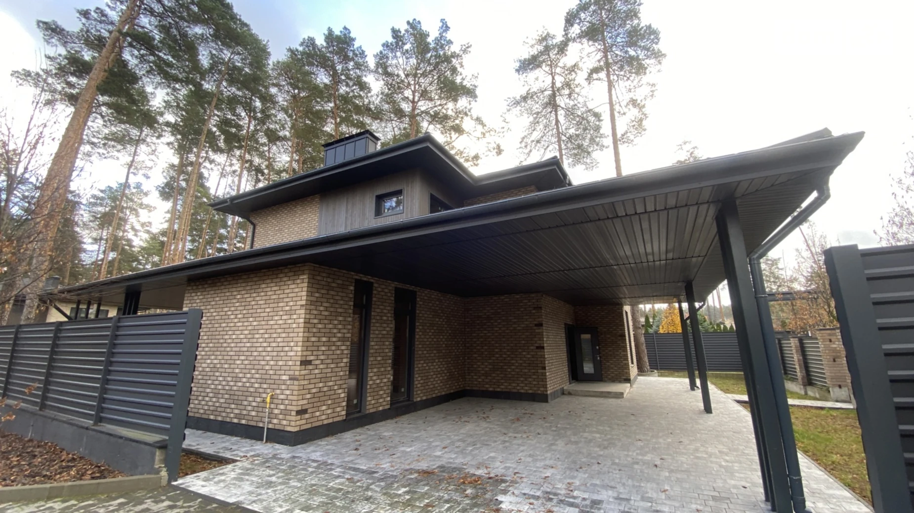 Продается дом на 2 этажа 215 кв. м с участком, цена: 440000 $ - фото 2