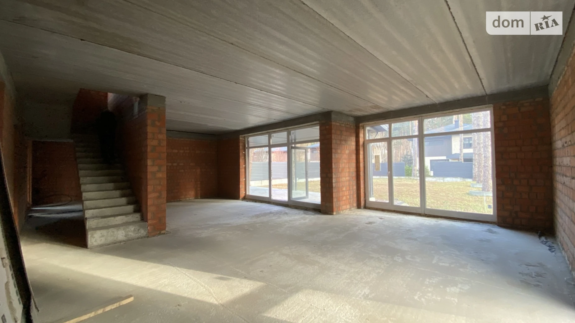 Продается дом на 2 этажа 215 кв. м с участком, цена: 440000 $ - фото 4