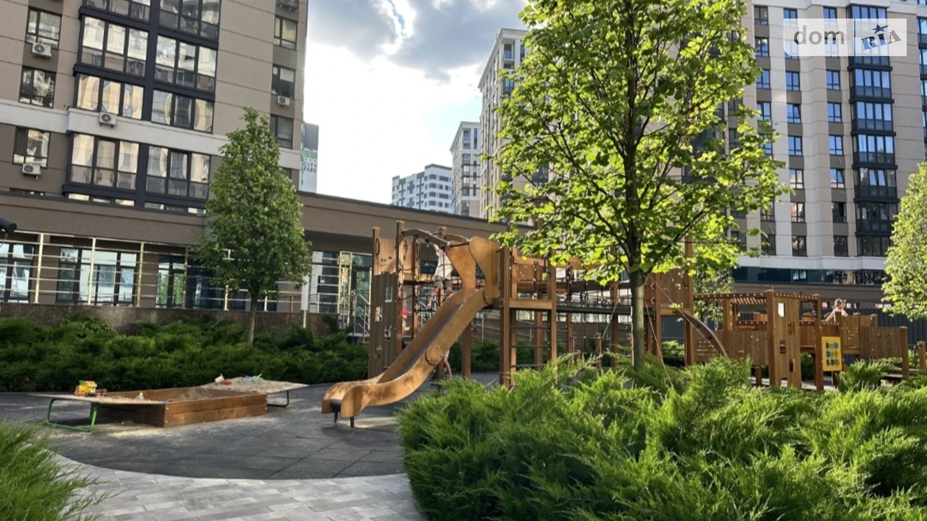 Продається 1-кімнатна квартира 42.2 кв. м у Ірпені, вул. Університетська(Карла Маркса), 3/5 - фото 2