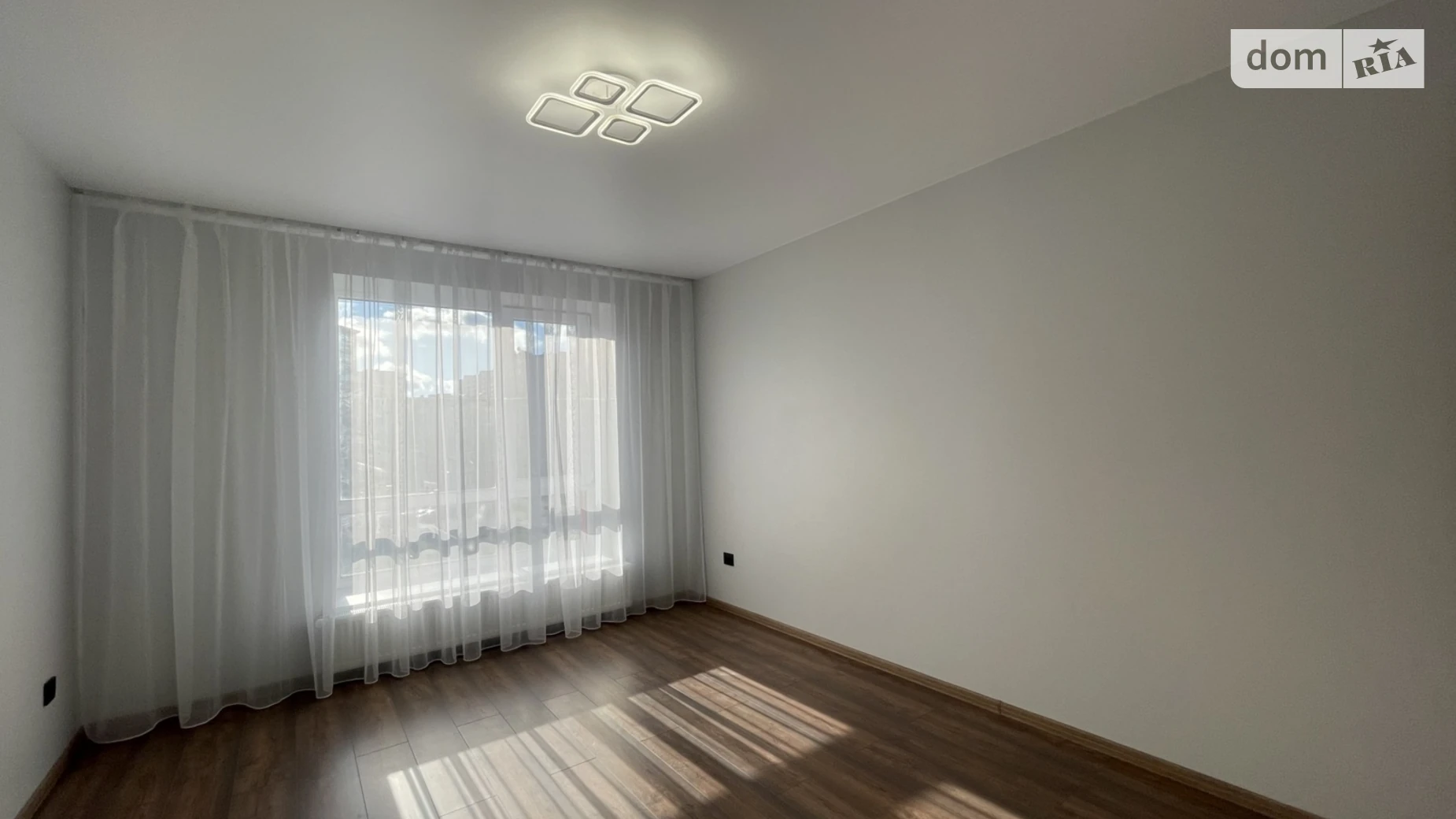 1-комнатная квартира 40 кв. м в Тернополе, ул. Академика Сергея Королева - фото 4