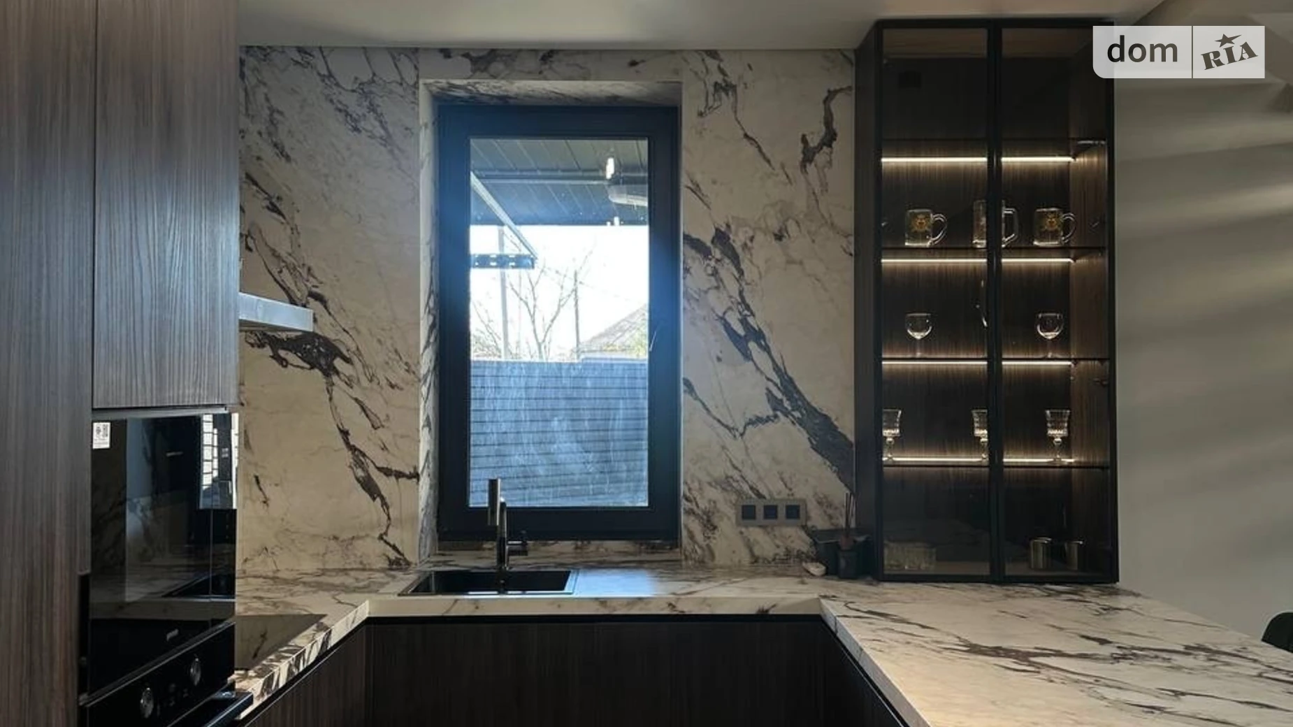 Продается дом на 2 этажа 155 кв. м с камином, цена: 250000 $ - фото 4