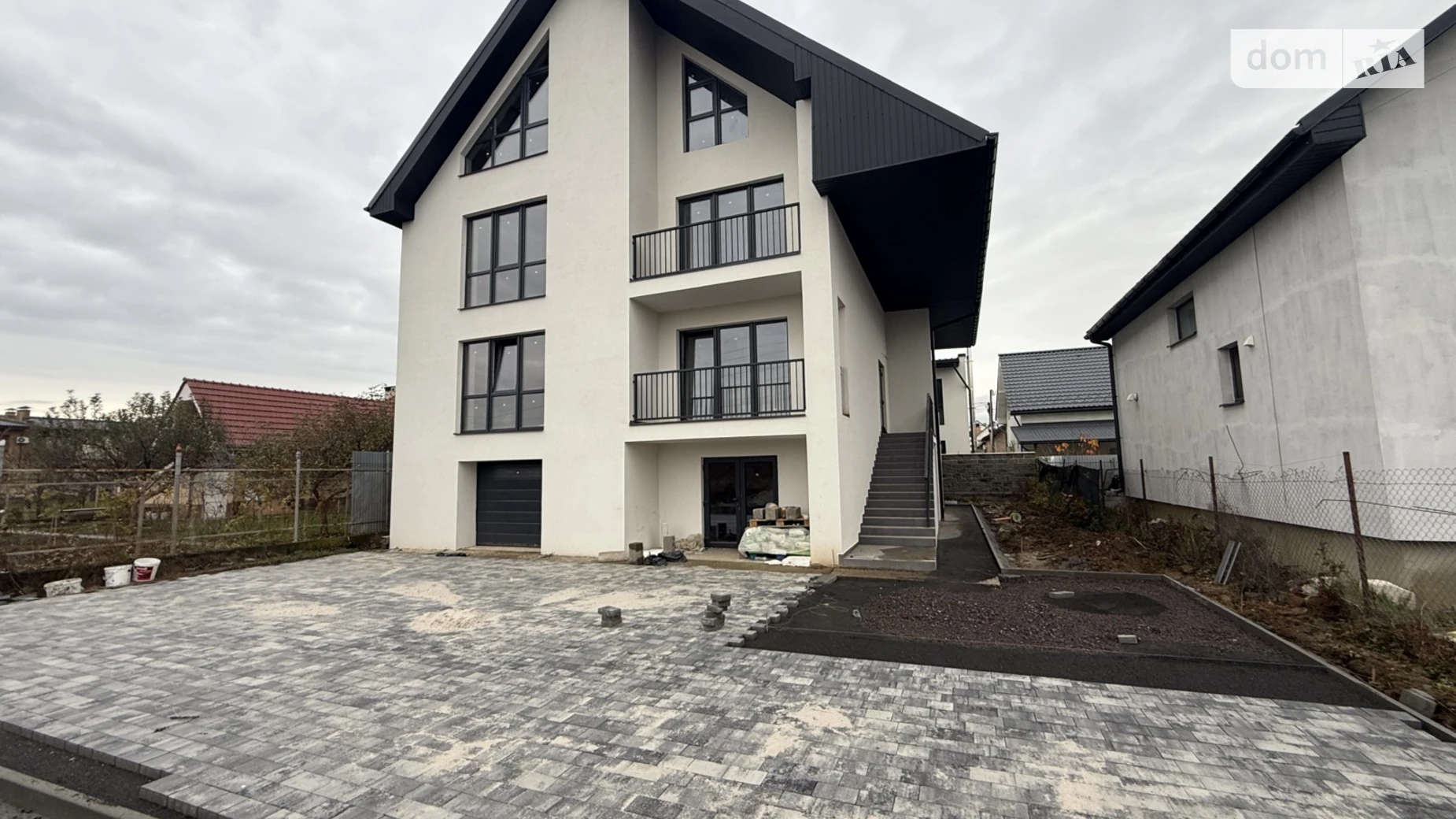 Продается 1-комнатная квартира 52.9 кв. м в Минае, ул. Славянская, 17 - фото 3