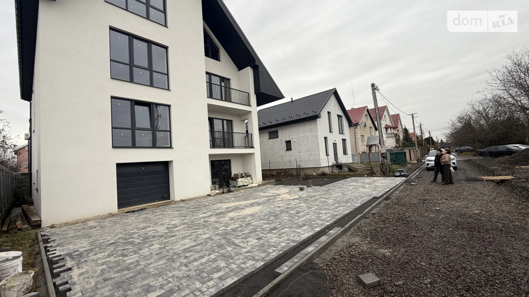 Продается 1-комнатная квартира 52.9 кв. м в Минае, ул. Славянская, 17 - фото 2