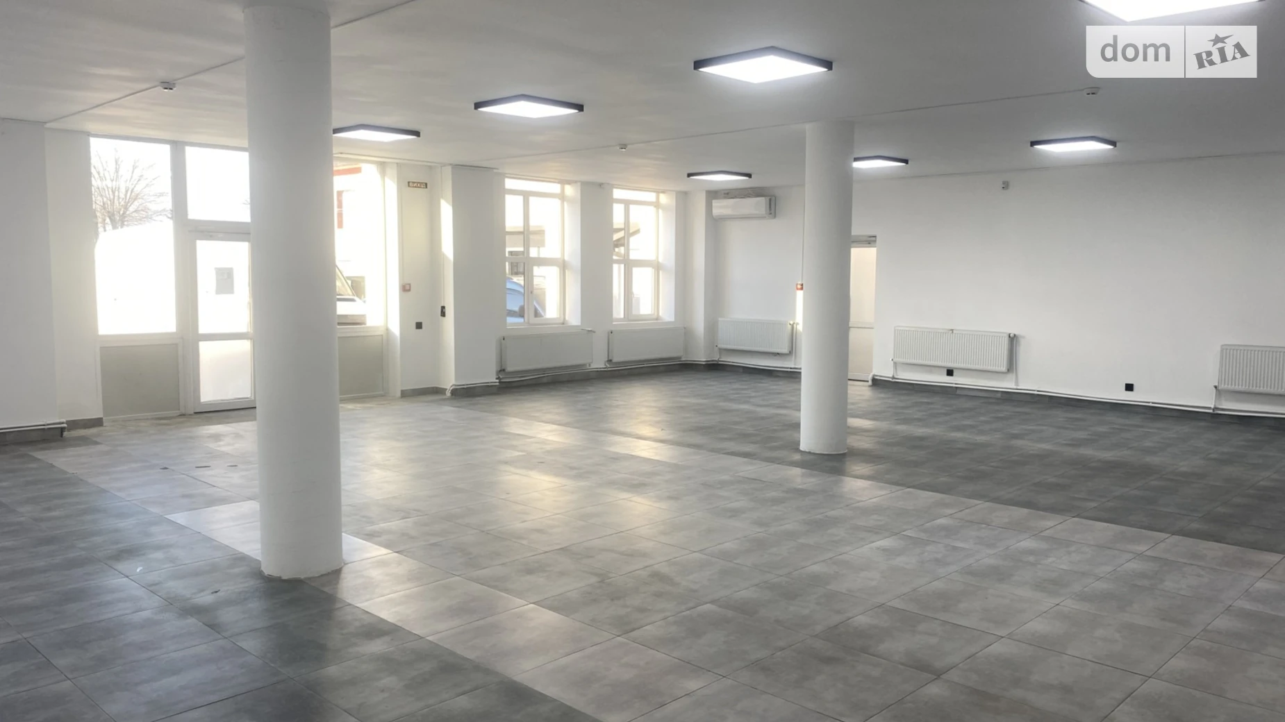 Здається в оренду офіс 163.5 кв. м в бізнес-центрі, цена: 49050 грн - фото 3