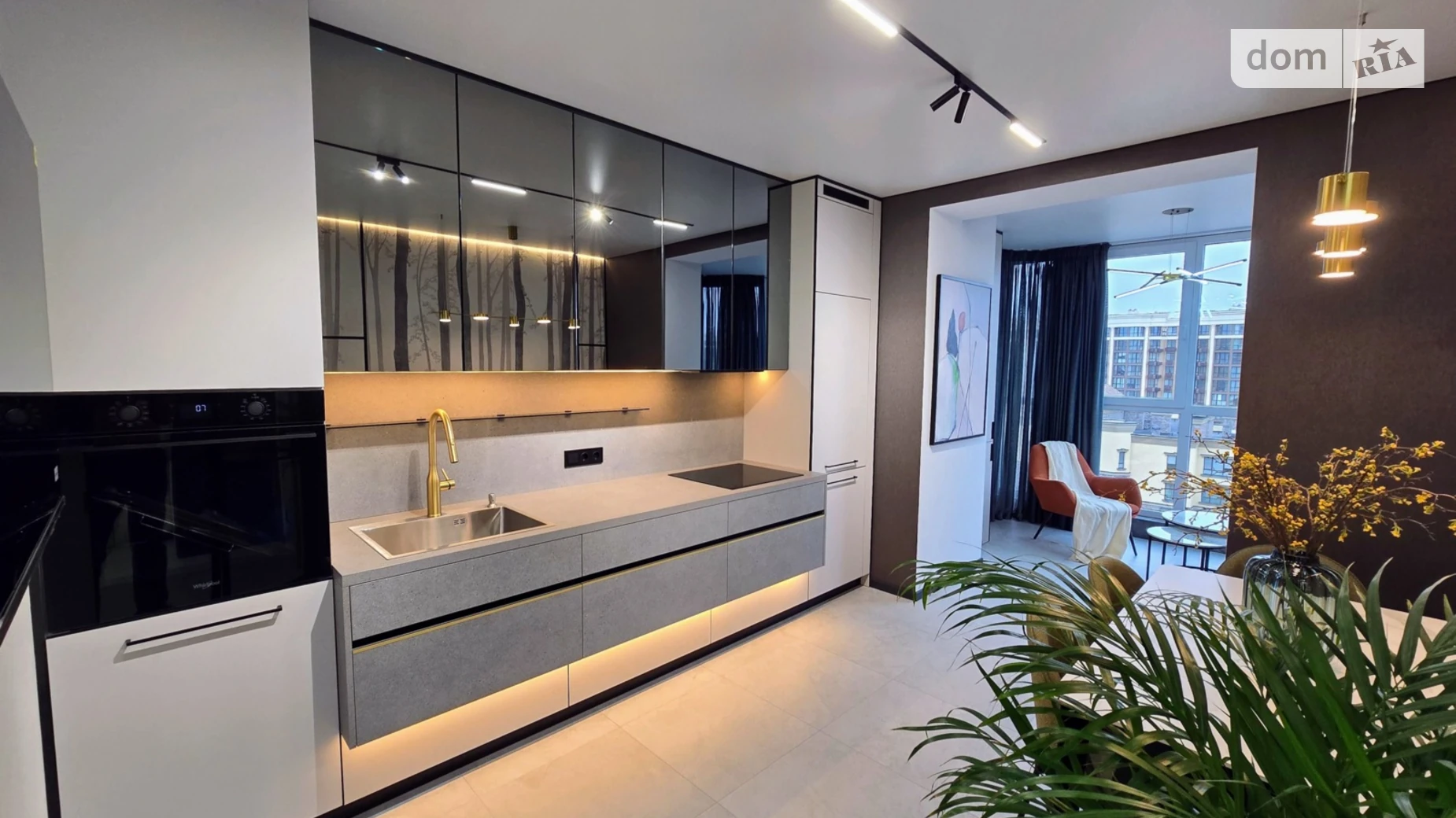 Продается 2-комнатная квартира 65 кв. м в Софиевской Борщаговке, ул. Радостная, 2 - фото 3