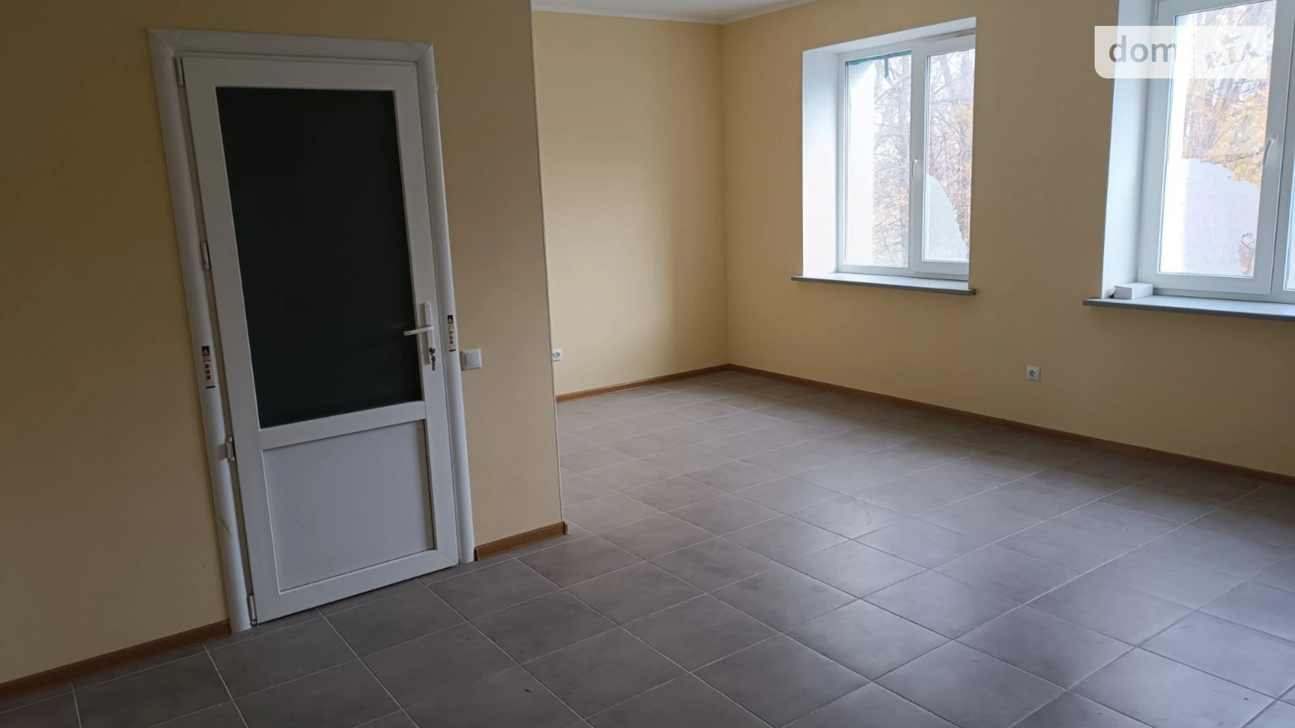 Здається в оренду офіс 22 кв. м в бізнес-центрі, цена: 3300 грн - фото 4