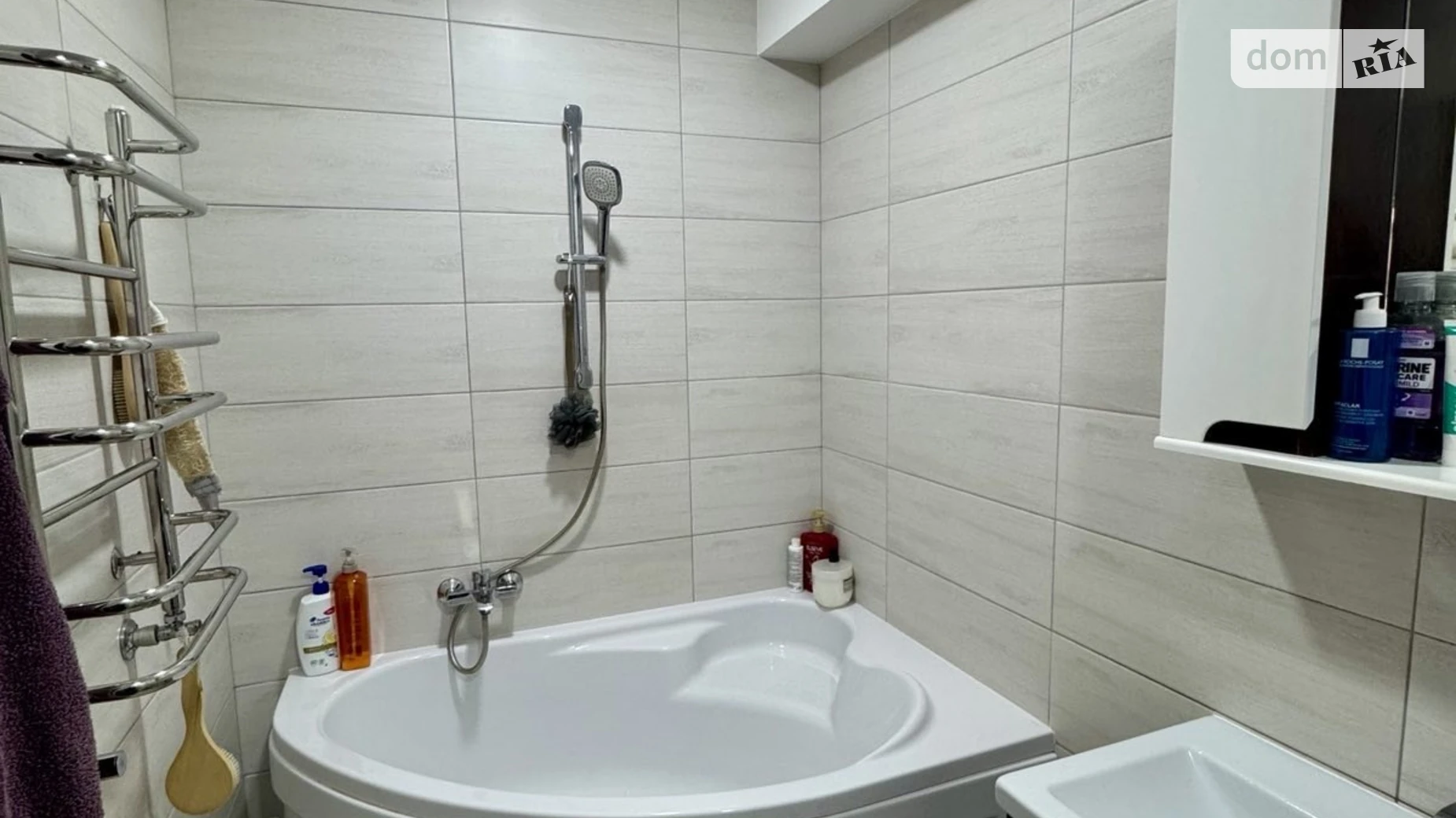 Продается 3-комнатная квартира 72 кв. м в Чопе, просп. Железнодорожников - фото 4