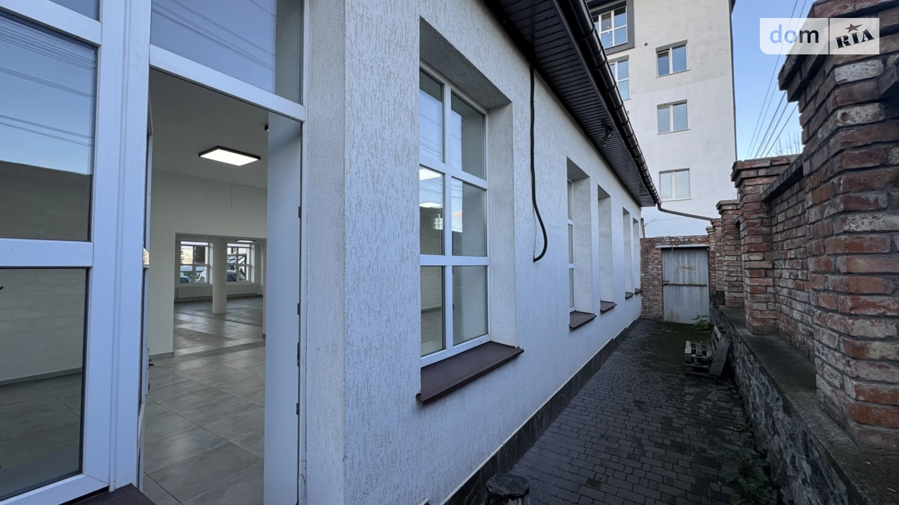 Здається в оренду приміщення вільного призначення 242 кв. м в 2-поверховій будівлі, цена: 66550 грн - фото 4