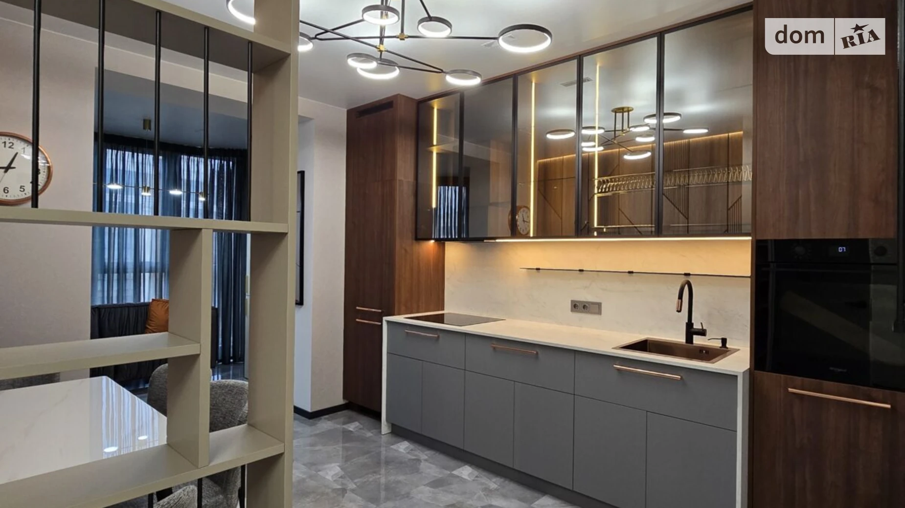 Продается 2-комнатная квартира 65 кв. м в Софиевской Борщаговке, ул. Радостная, 4 - фото 2