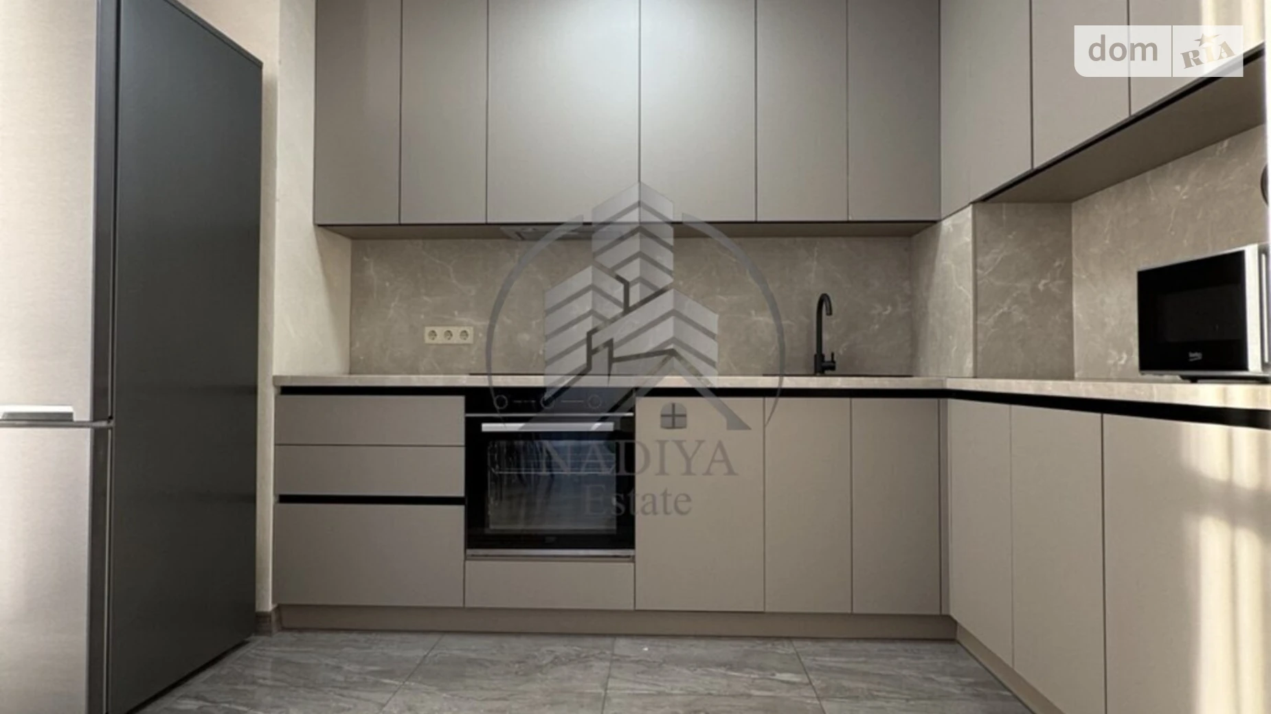 Сдается в аренду 2-комнатная квартира 80 кв. м в Львове, ул. Кульпарковская, 93 корпус 4 - фото 2