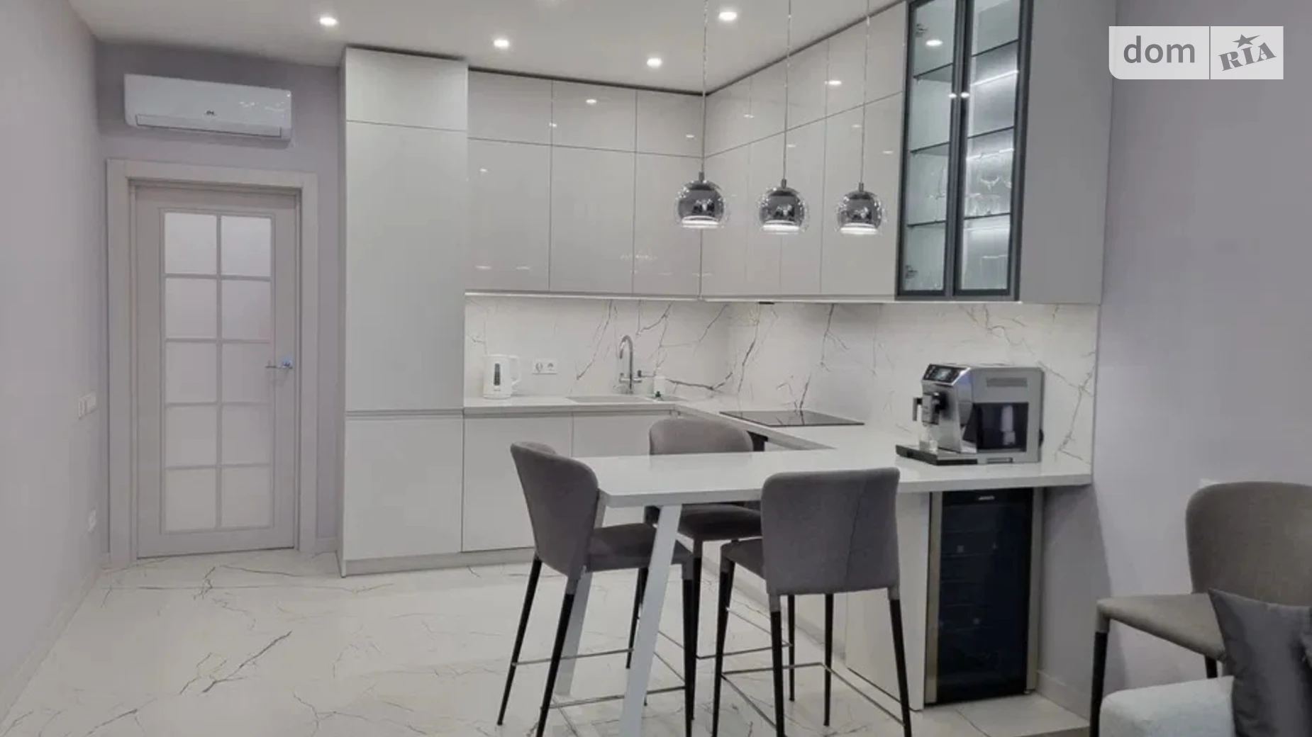 Продается 3-комнатная квартира 73 кв. м в Киеве, ул. Набережно-Рыбальская дорога, 3 - фото 5