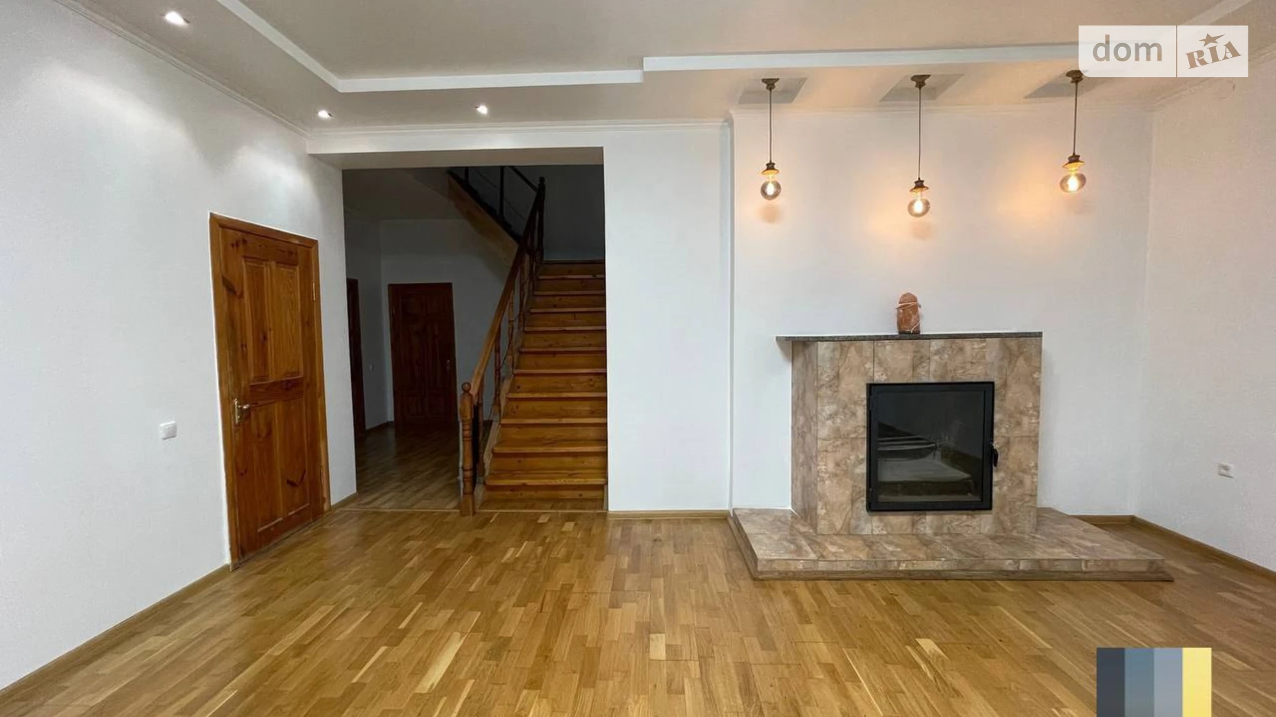 Продается дом на 2 этажа 267.5 кв. м с баней/сауной, цена: 78000 $ - фото 2