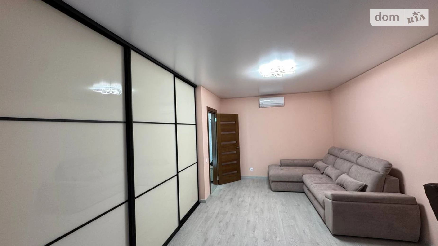 Сдается в аренду 1-комнатная квартира 43 кв. м в Ровно, ул. Киевская - фото 4