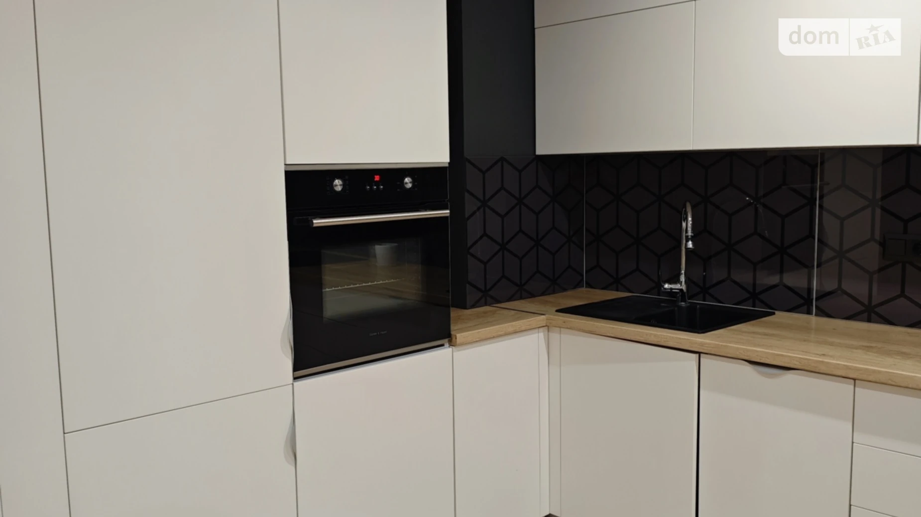 Продается 2-комнатная квартира 80.1 кв. м в Черкассах, ул. Байды-Вишневецкого, 97 - фото 4