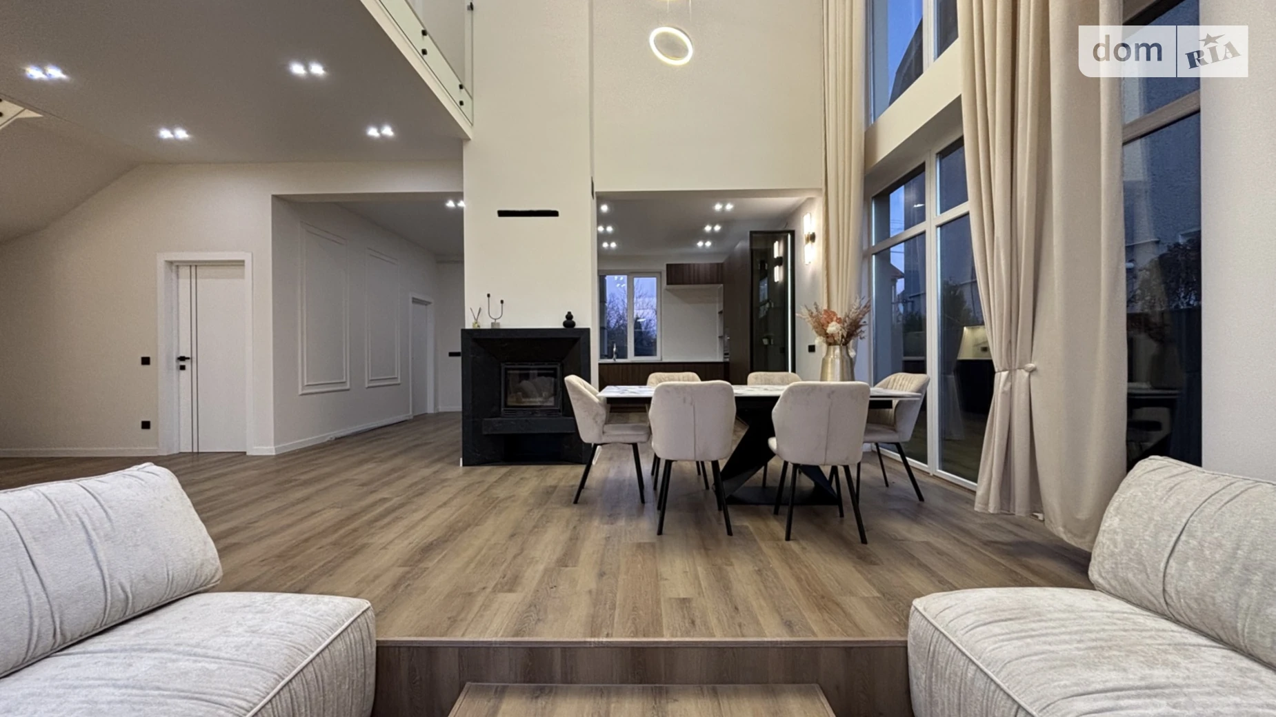 Продается дом на 2 этажа 188 кв. м с камином, цена: 329900 $ - фото 2