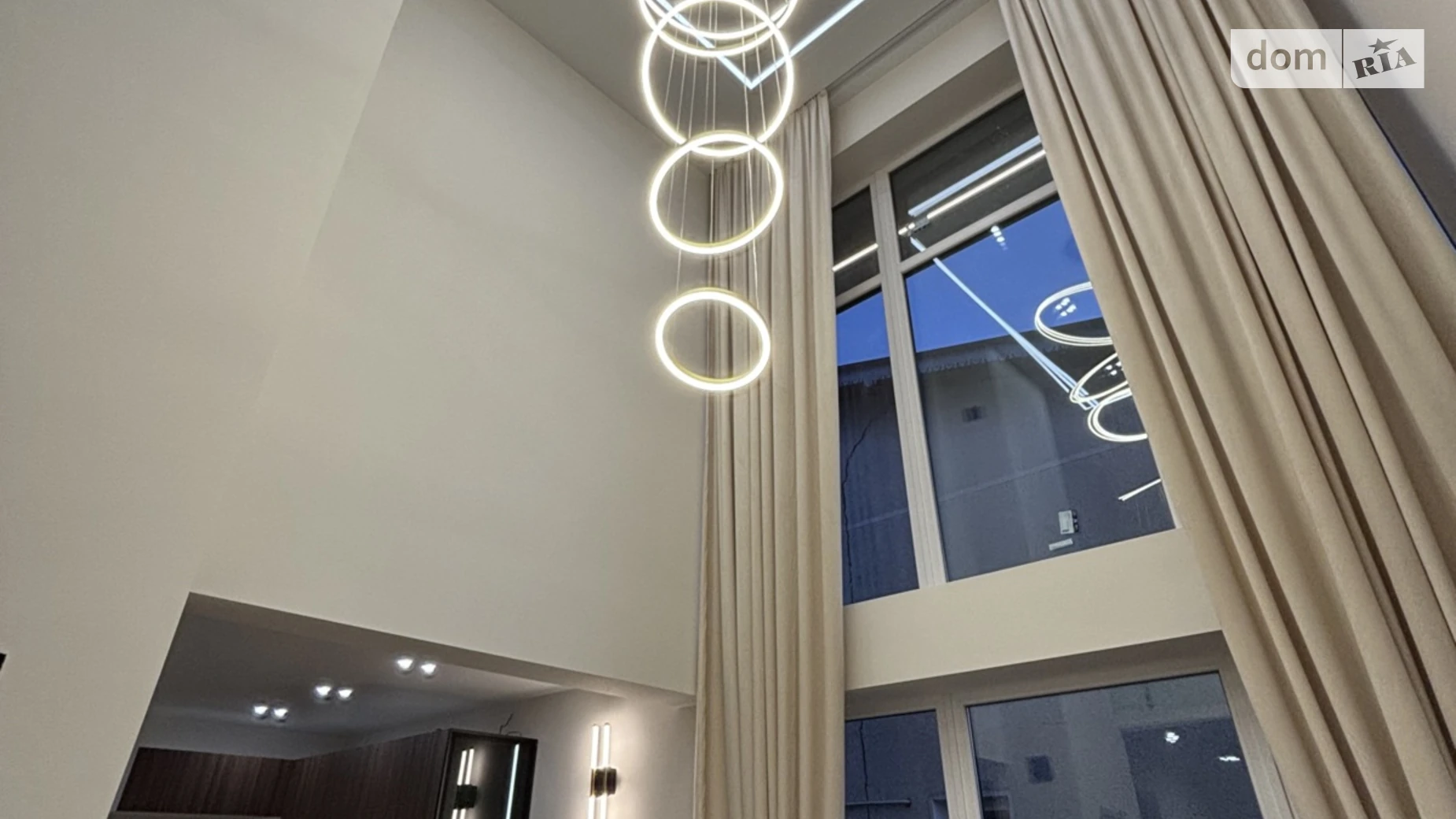 Продается дом на 2 этажа 188 кв. м с камином, цена: 329900 $ - фото 5