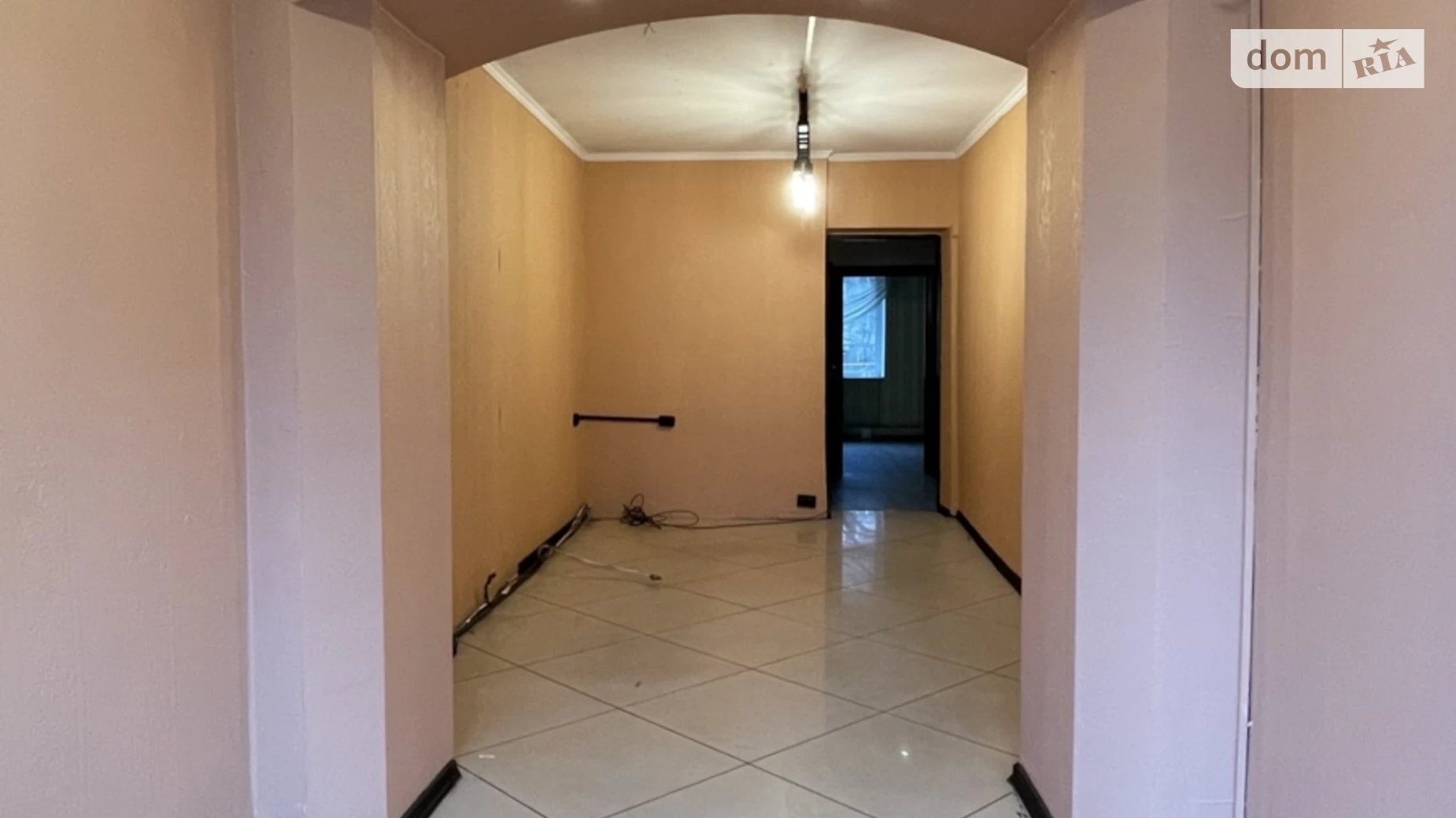 Здається в оренду приміщення вільного призначення 35 кв. м в 9-поверховій будівлі, цена: 22000 грн - фото 2