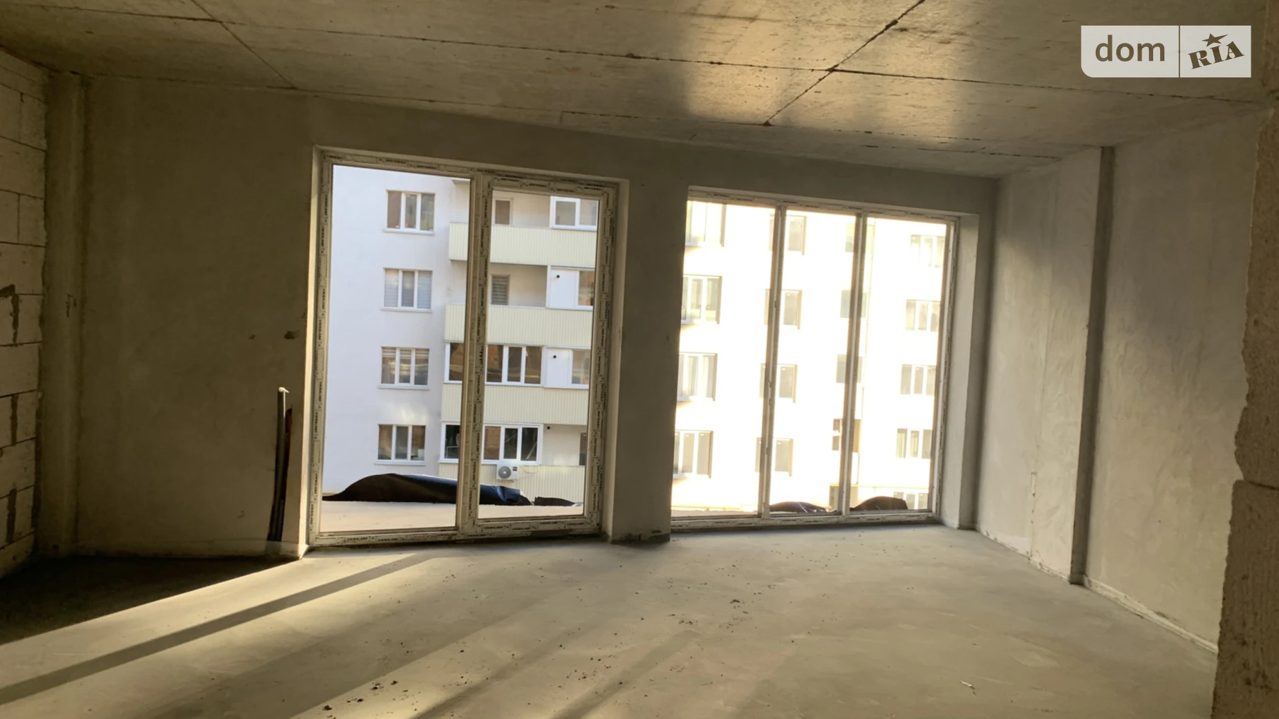 1-комнатная квартира 46 кв. м в Тернополе, ул. Генерала Мирона Тарнавского - фото 2