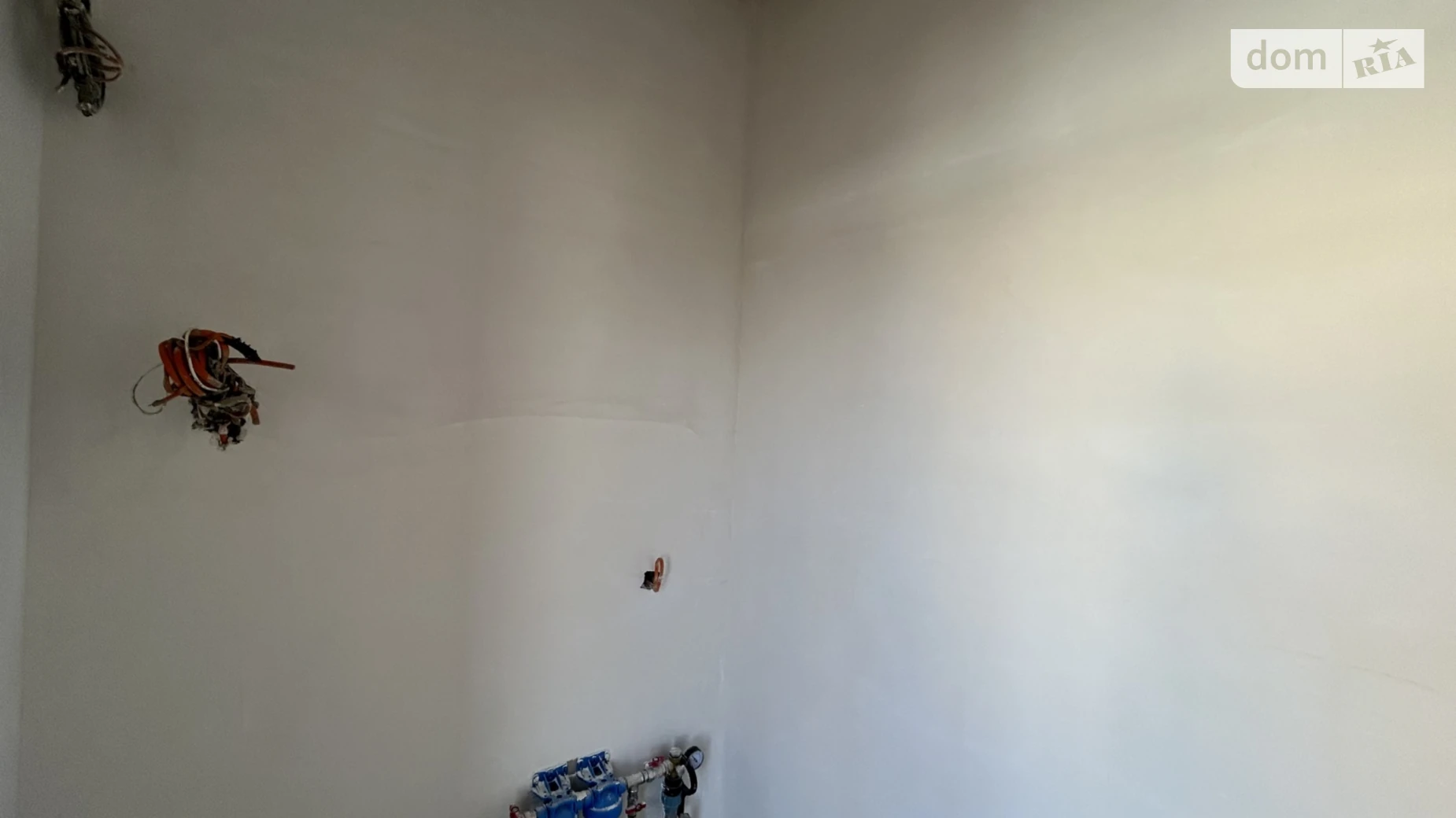 Продается дом на 2 этажа 107 кв. м с мансардой, цена: 89000 $ - фото 3