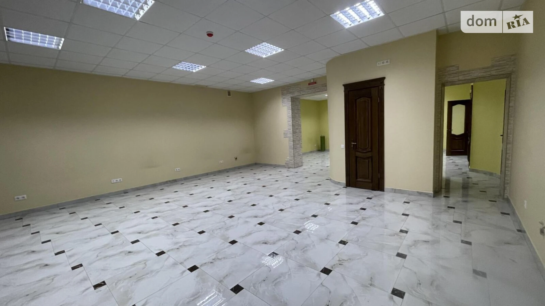 Сдается в аренду помещения свободного назначения 110 кв. м в 10-этажном здании, цена: 45000 грн - фото 3