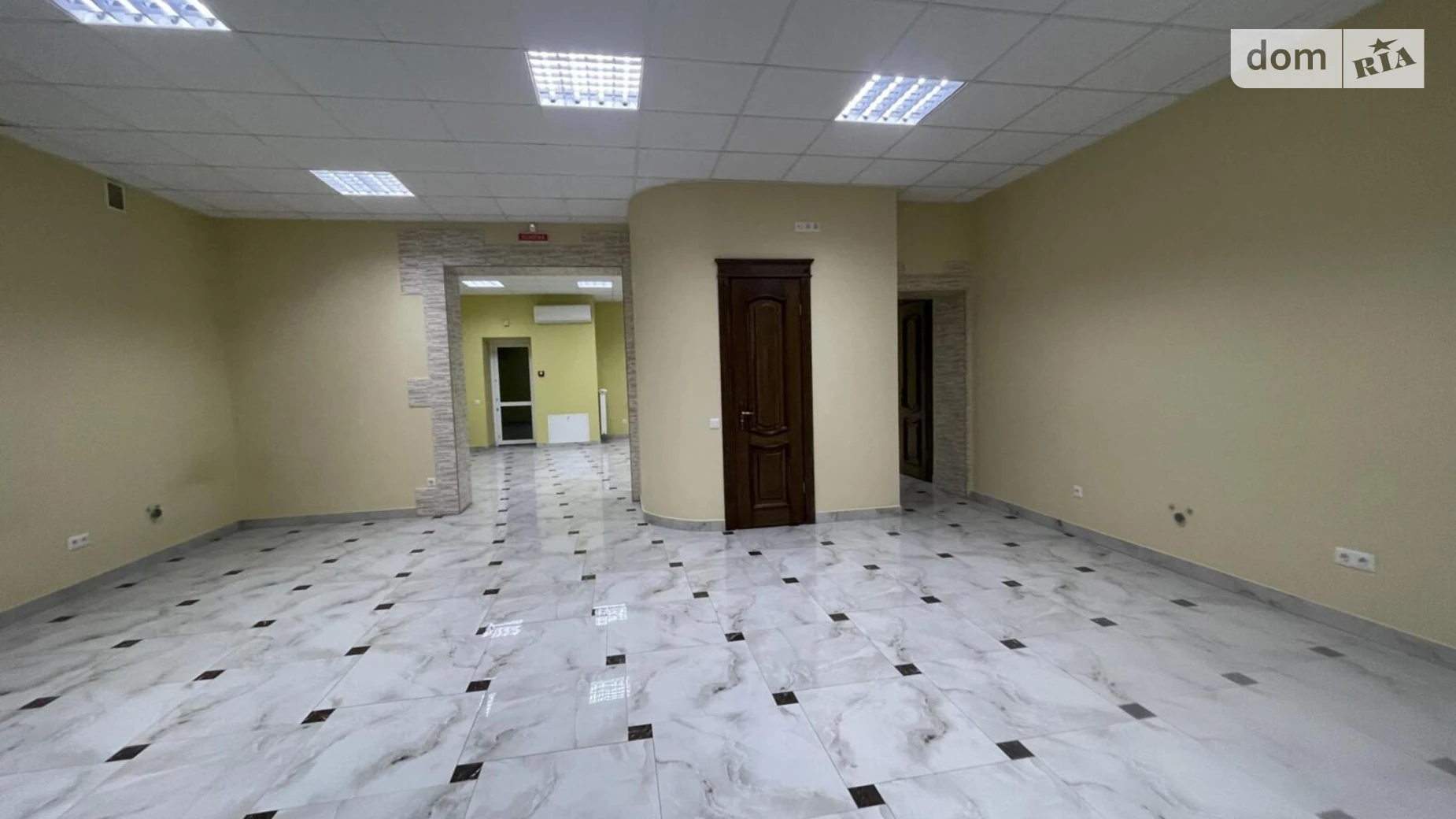 Сдается в аренду помещения свободного назначения 110 кв. м в 10-этажном здании, цена: 45000 грн - фото 4