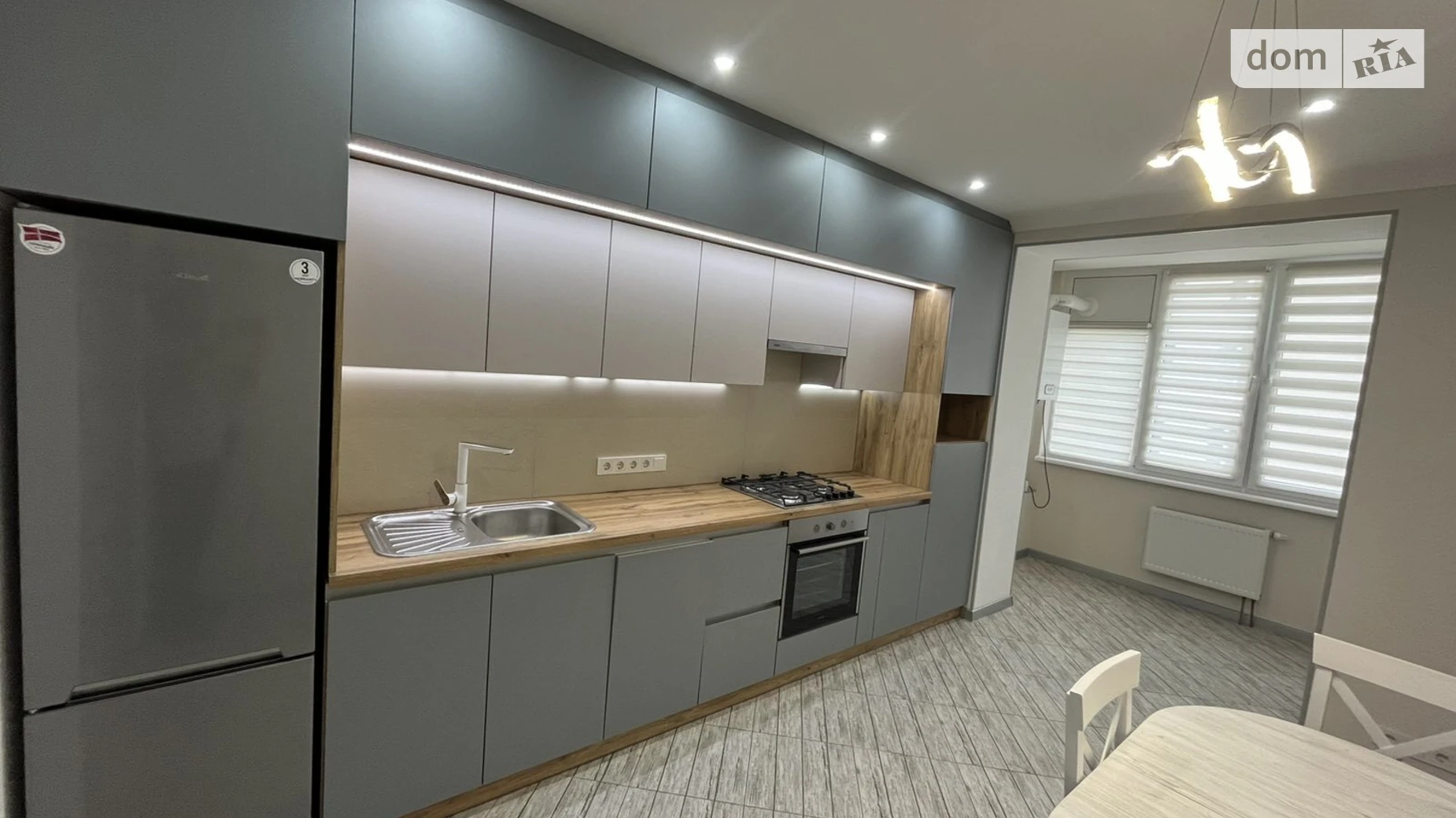 Продается 2-комнатная квартира 80 кв. м в Хмельницком, ул. Кармелюка, 3/3 - фото 4