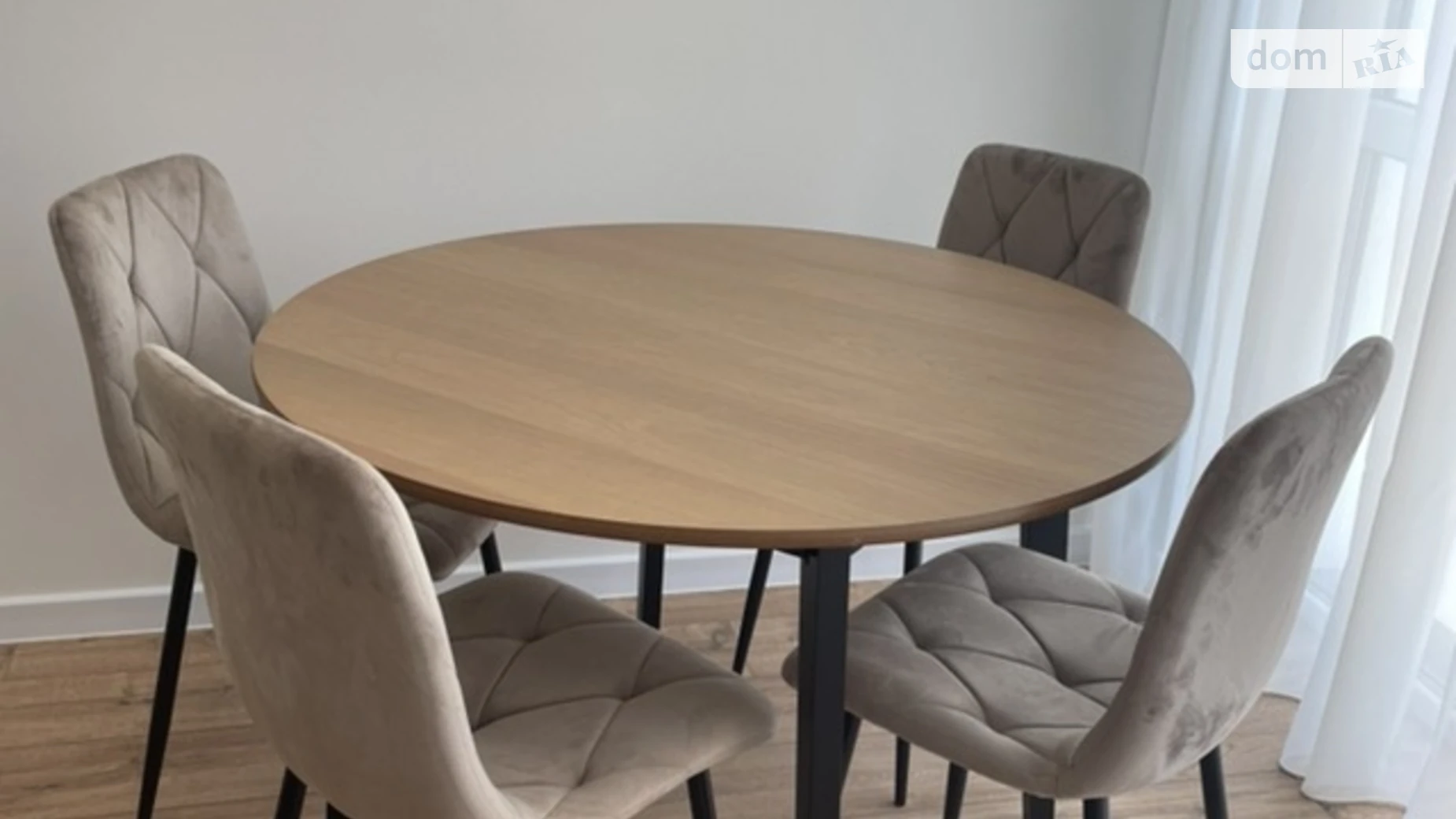 Продается 1-комнатная квартира 46.5 кв. м в Ужгороде, ул. Капушанская(Победы) - фото 3