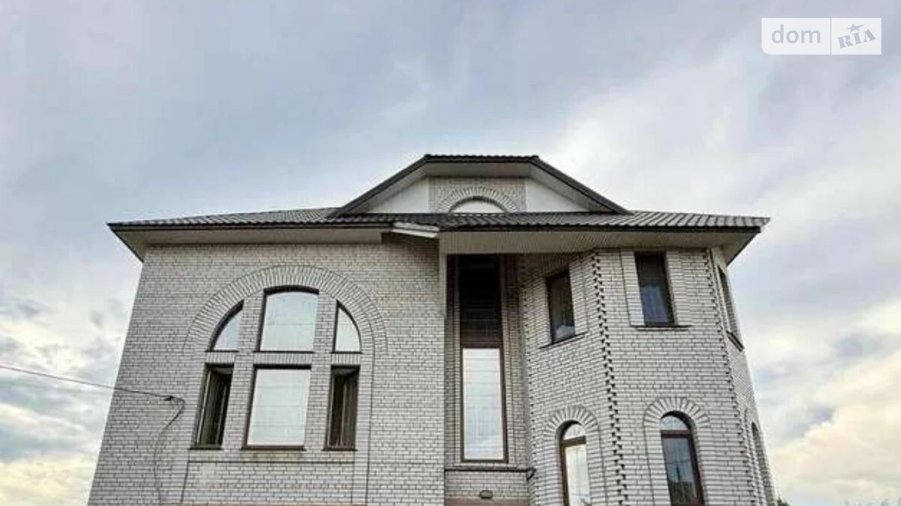 Сдается в аренду дом на 3 этажа 670 кв. м с беседкой, цена: 4900 $ - фото 5