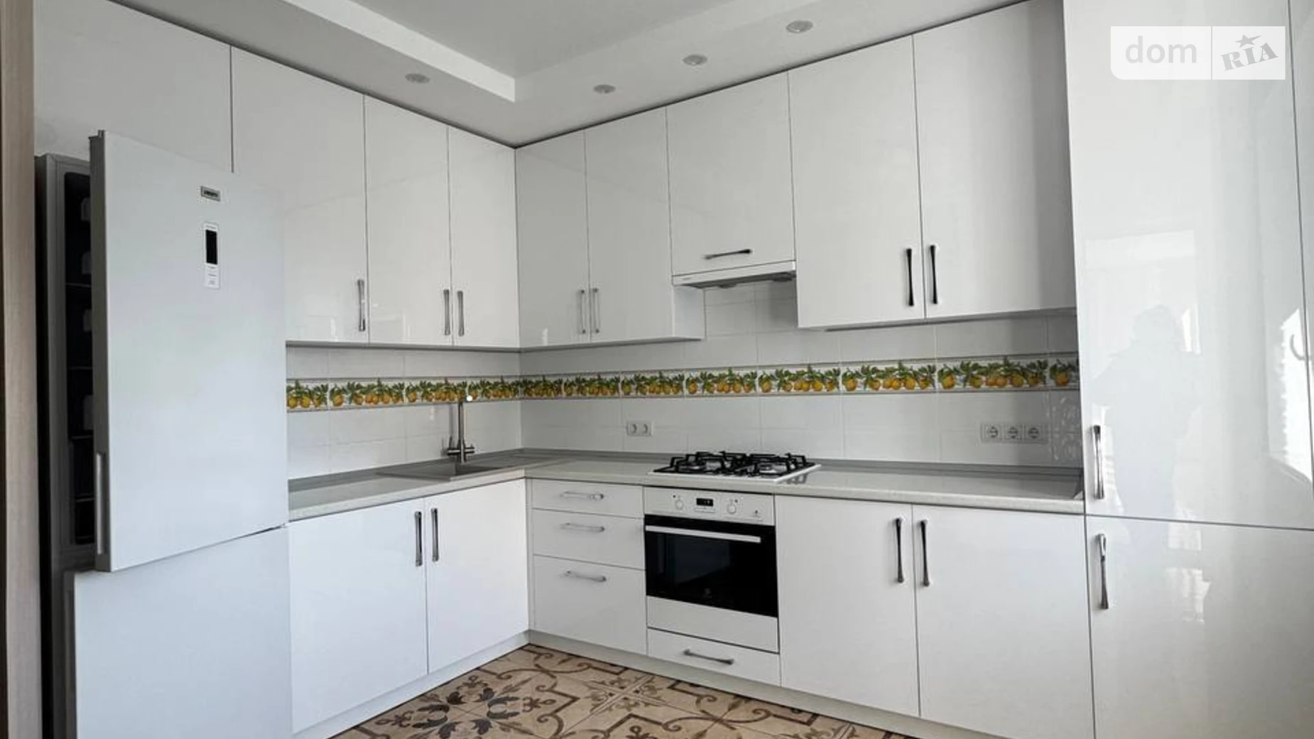 Сдается в аренду 2-комнатная квартира 70 кв. м в Хмельницком, ул. Коновальца Евгения, 11 - фото 5